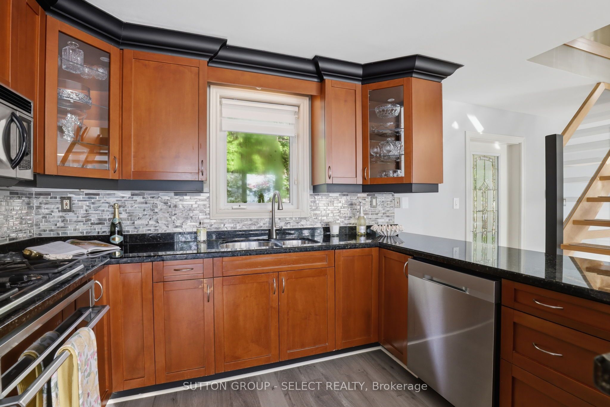 5284 Cliff Road Property Photo 16