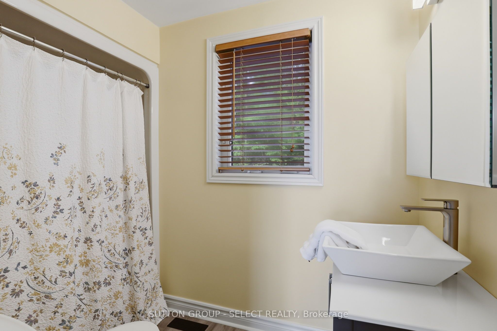5284 Cliff Road Property Photo 19