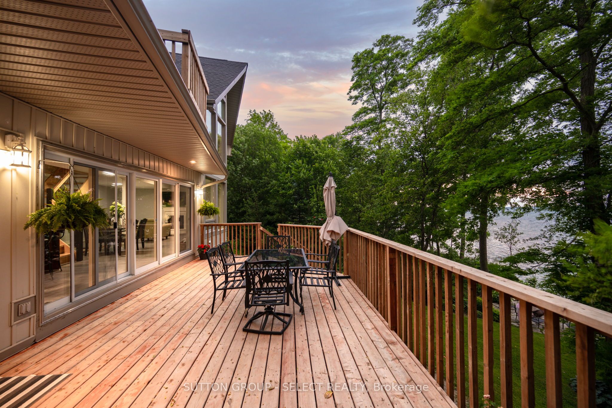 5284 Cliff Road Property Photo 21