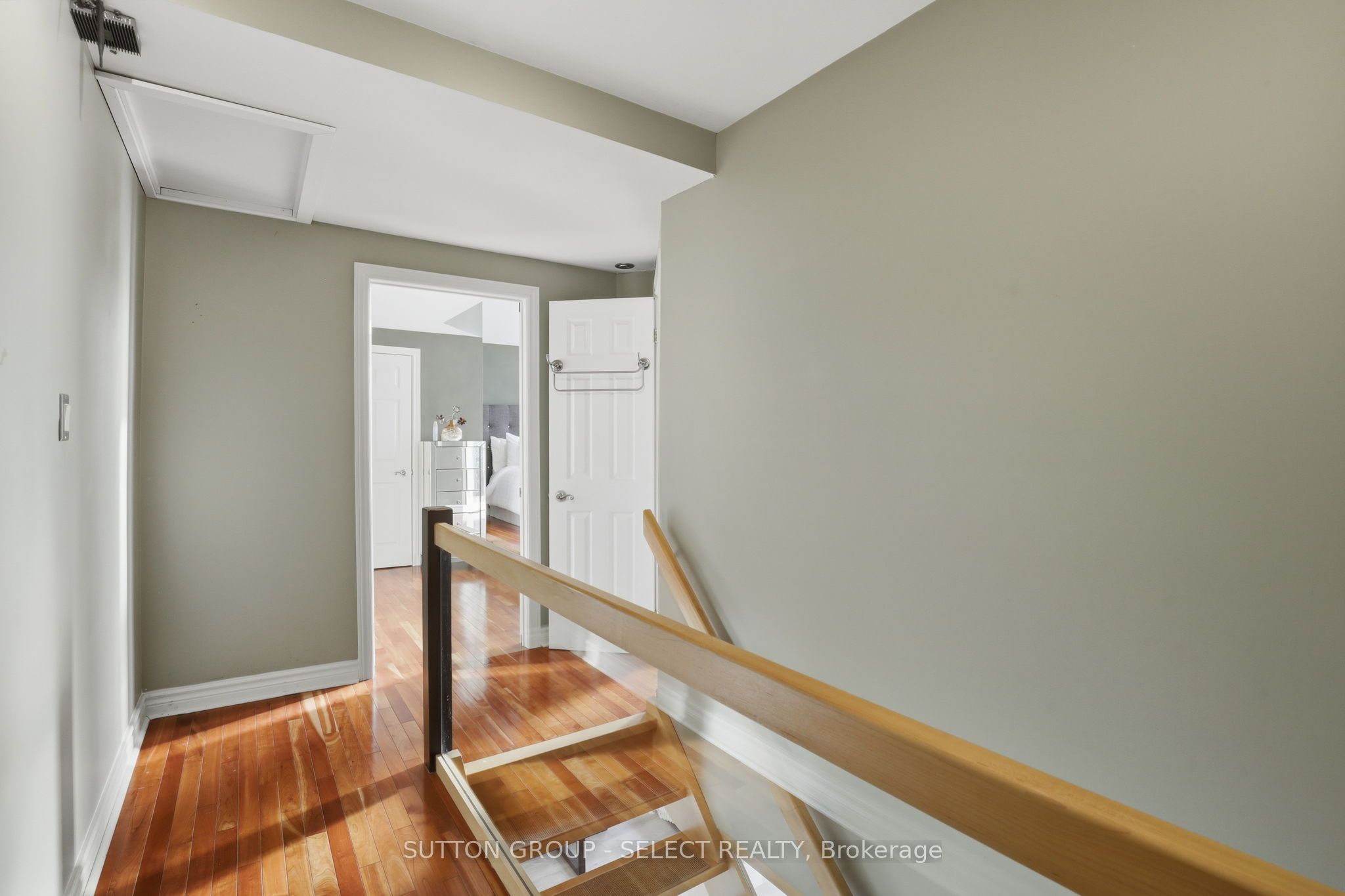 5284 Cliff Road Property Photo 22