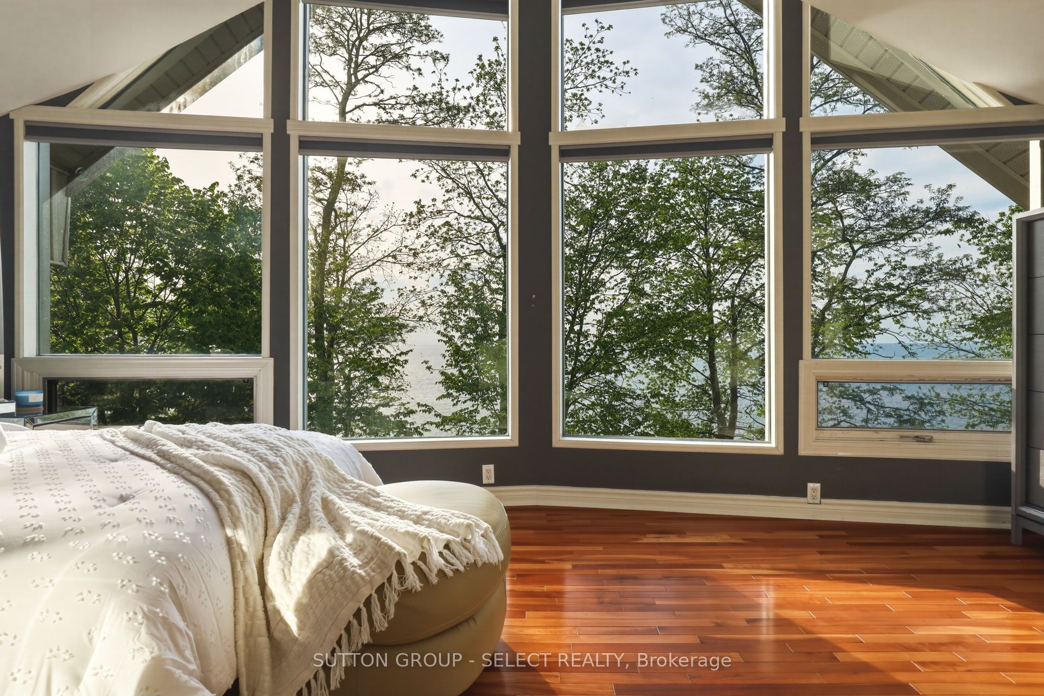 5284 Cliff Road Property Photo 23