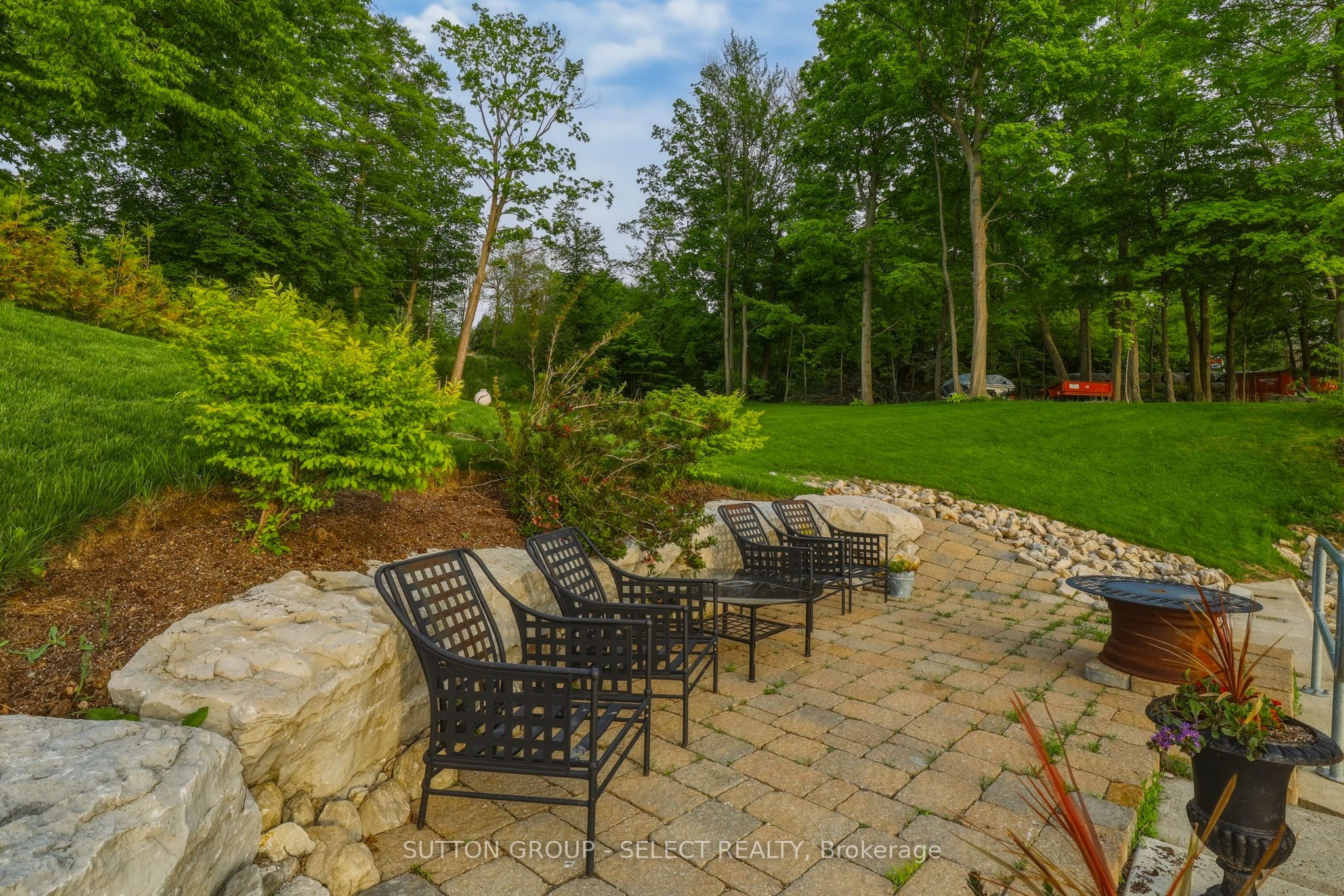 5284 Cliff Road Property Photo 35