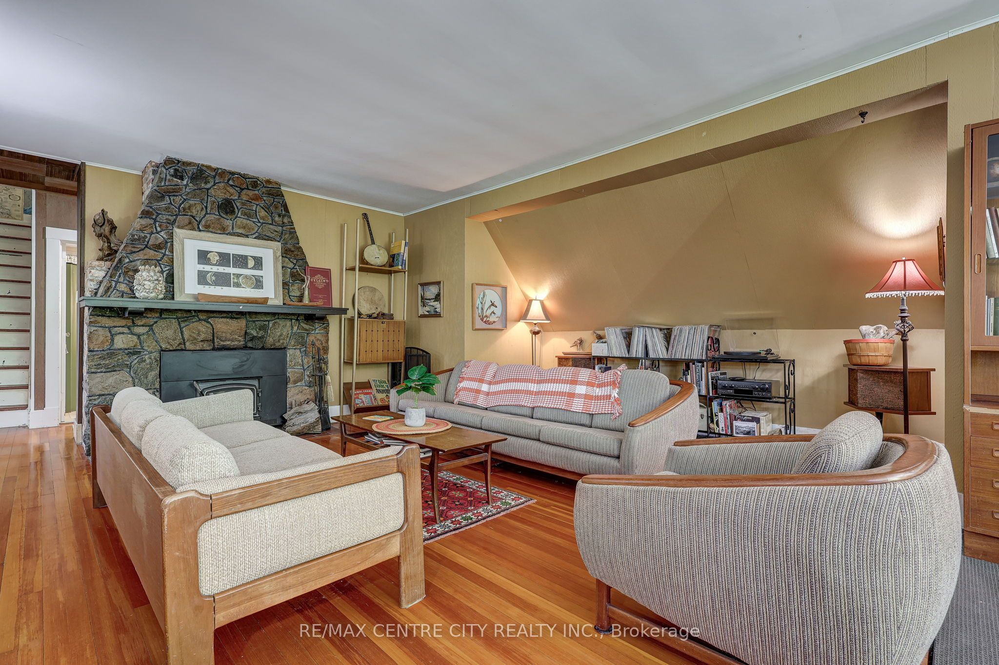 4491 East Road Property Photo 15