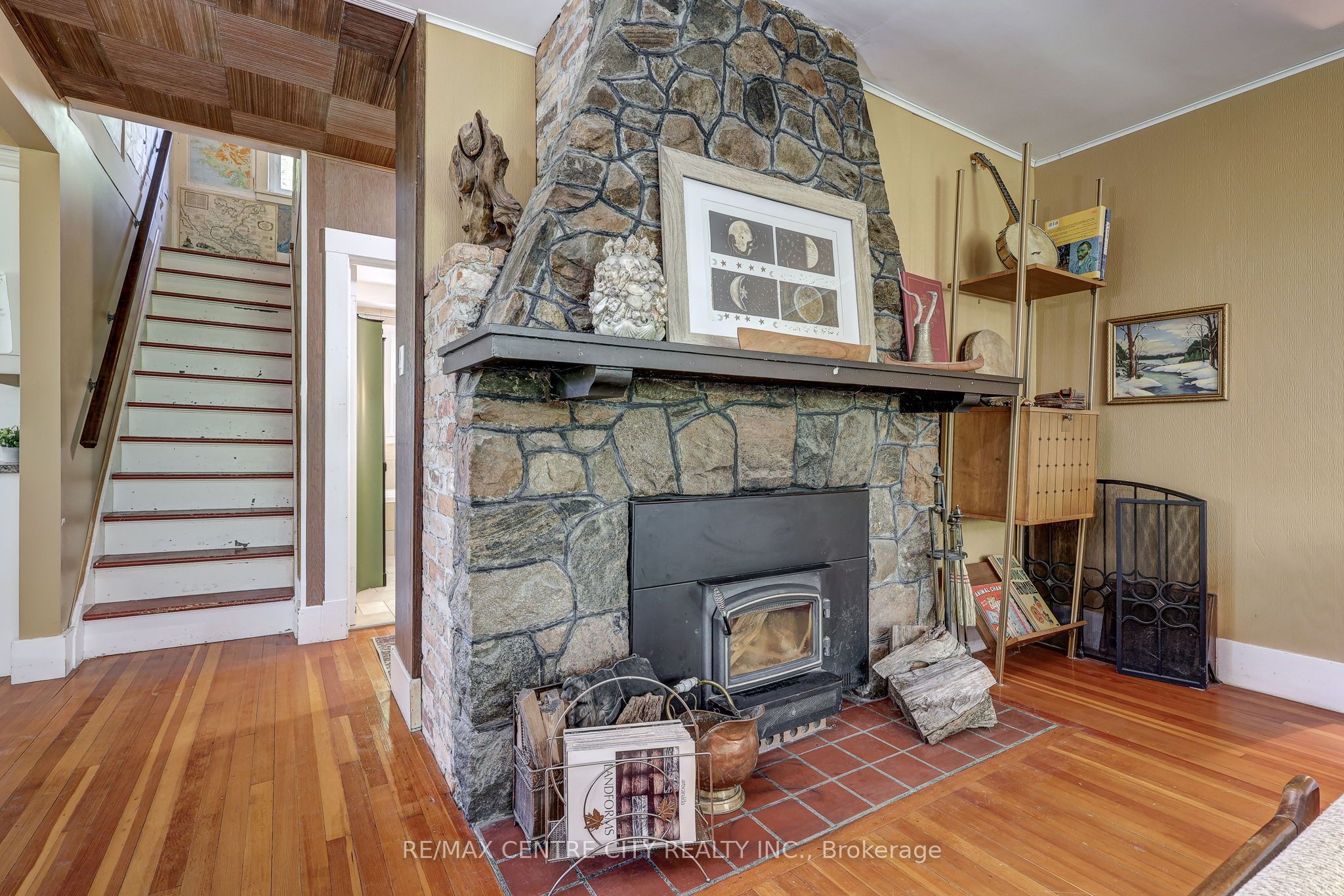 4491 East Road Property Photo 17