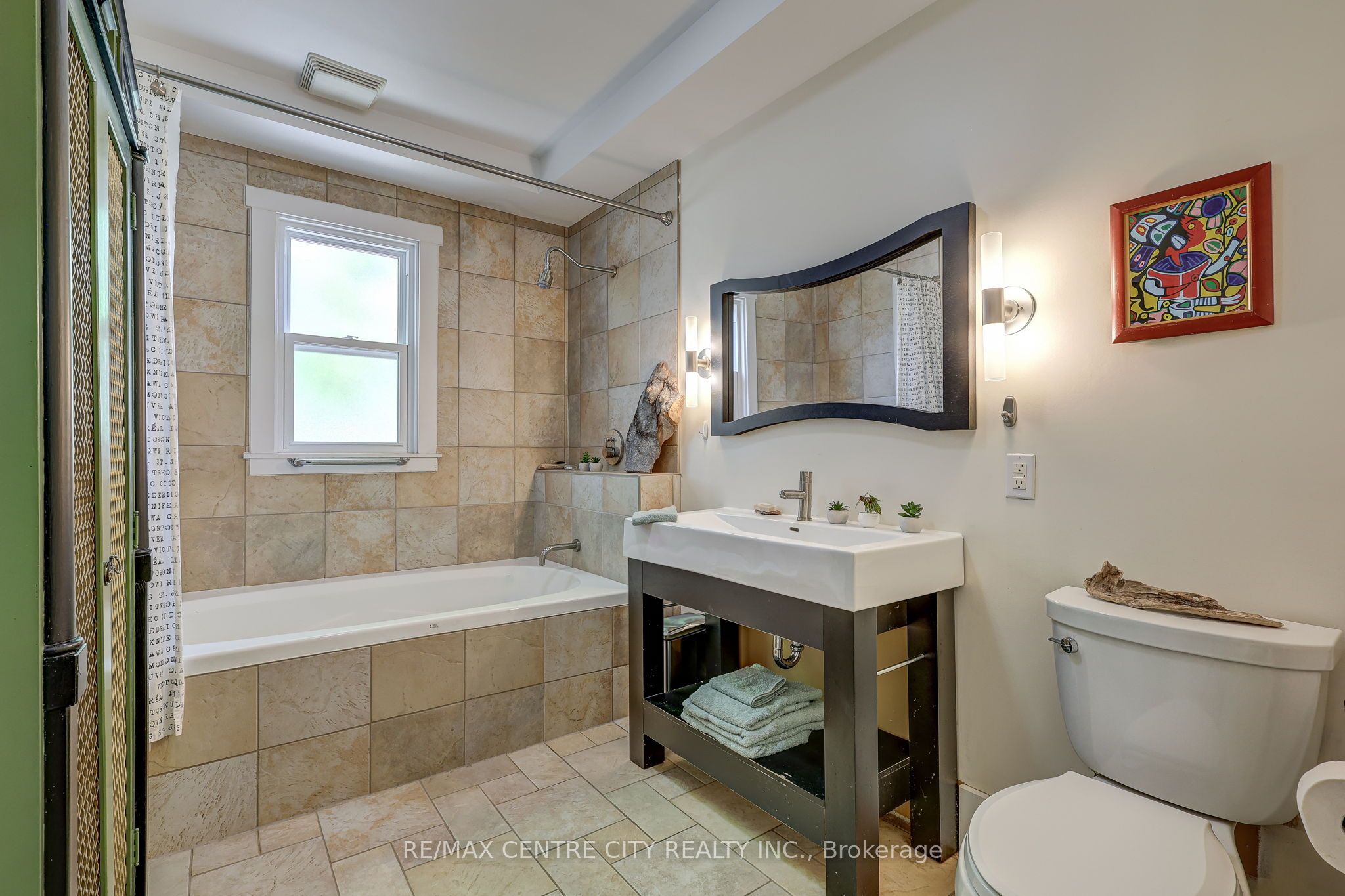 4491 East Road Property Photo 21