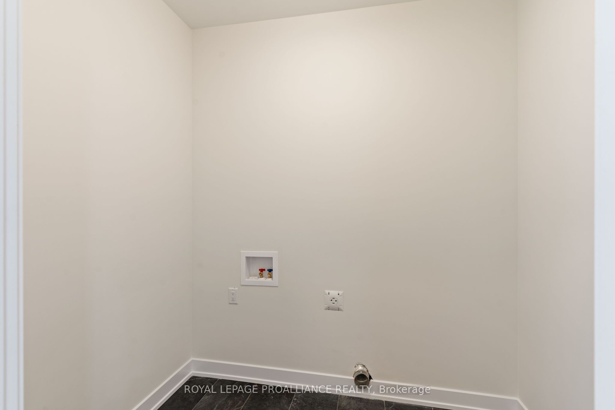 1070 Turner Drive Property Photo 25