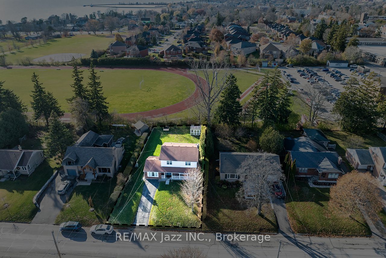 149 Abbott Boulevard Property Photo 2