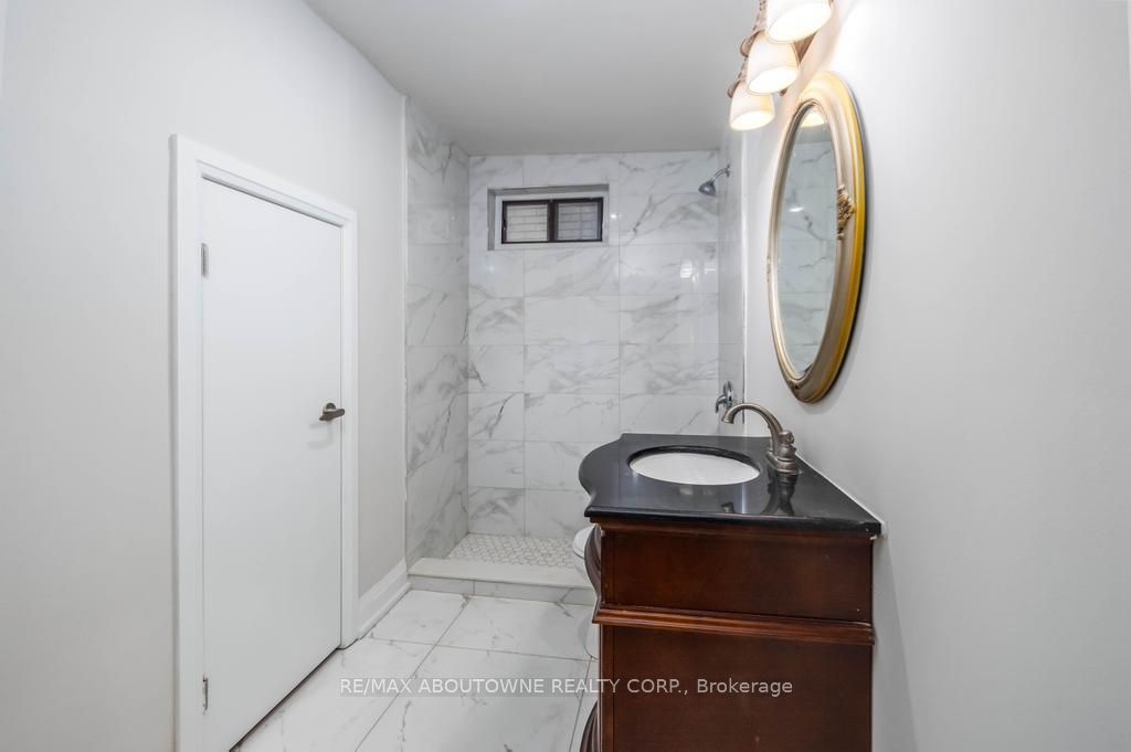 131 West Avenue N Property Photo 6