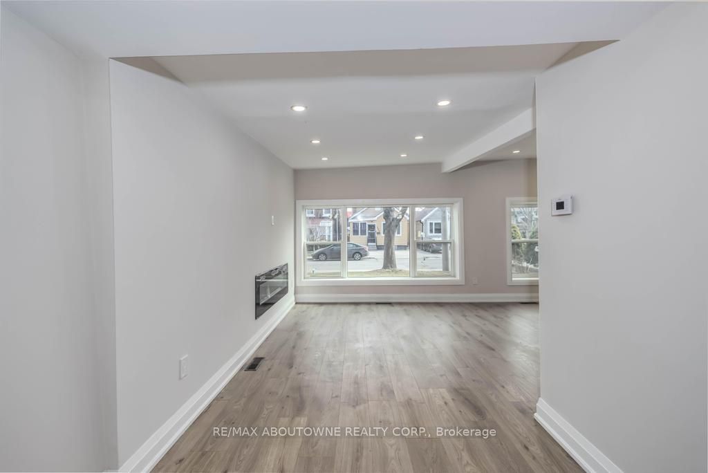 131 West Avenue N Property Photo 13