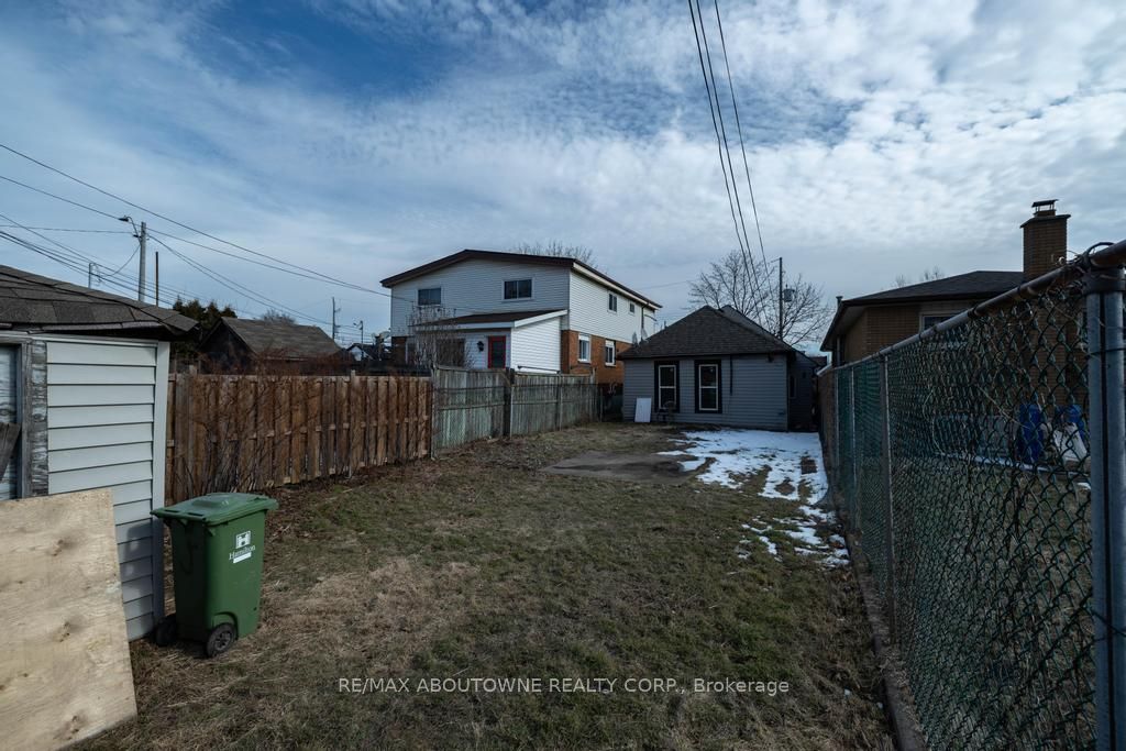 131 West Avenue N Property Photo 21
