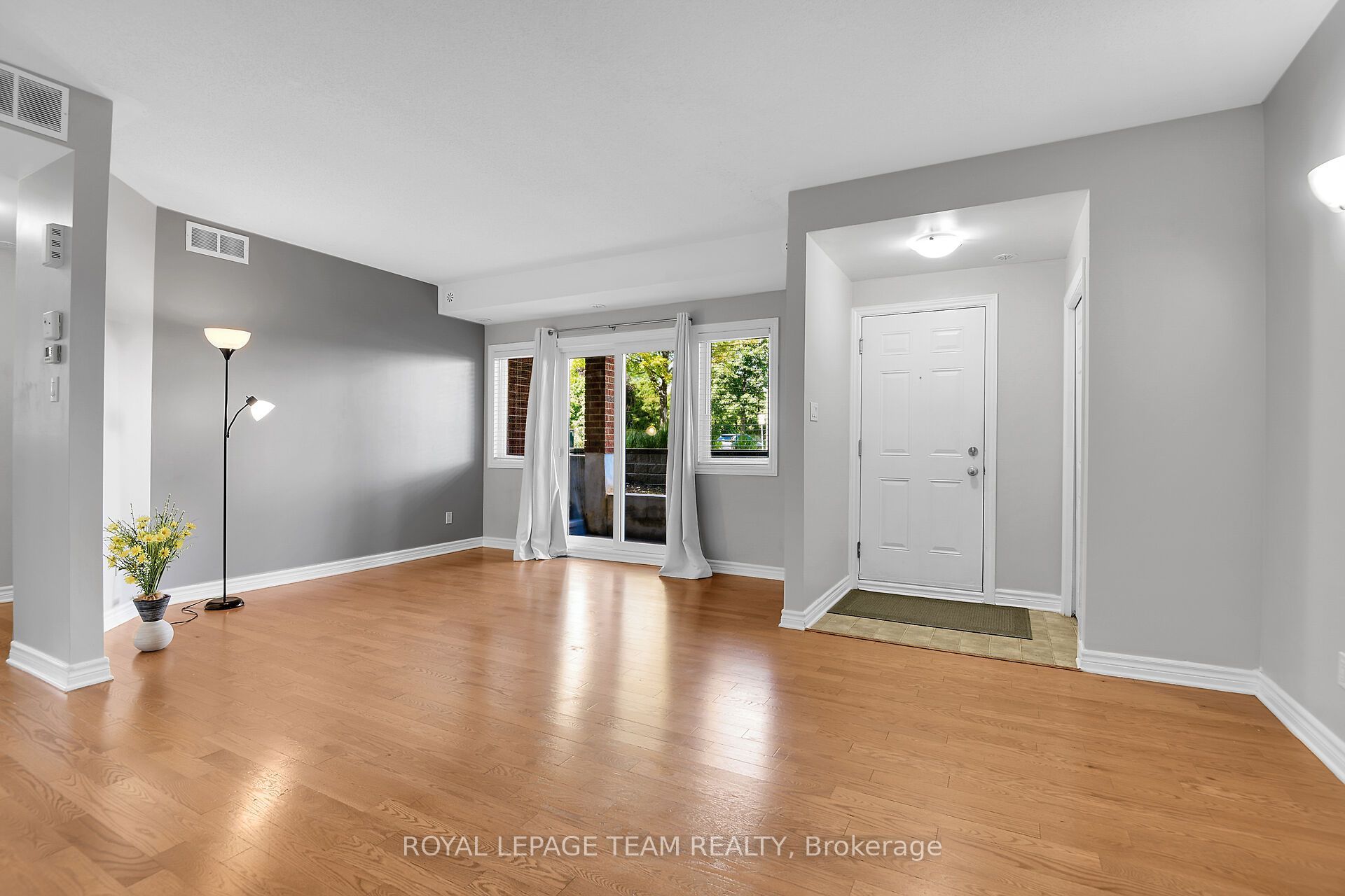 105 Fraser Fields Way H Property Photo 7