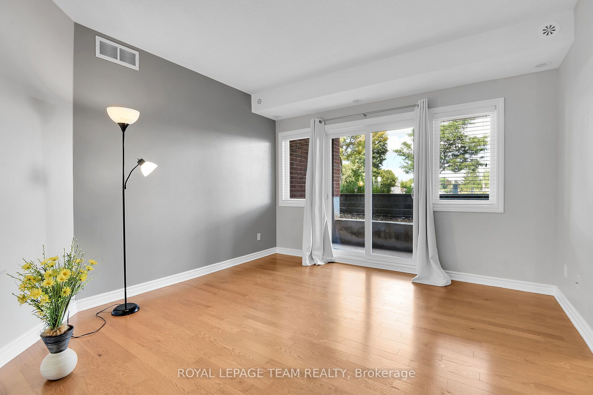105 Fraser Fields Way H Property Photo 12