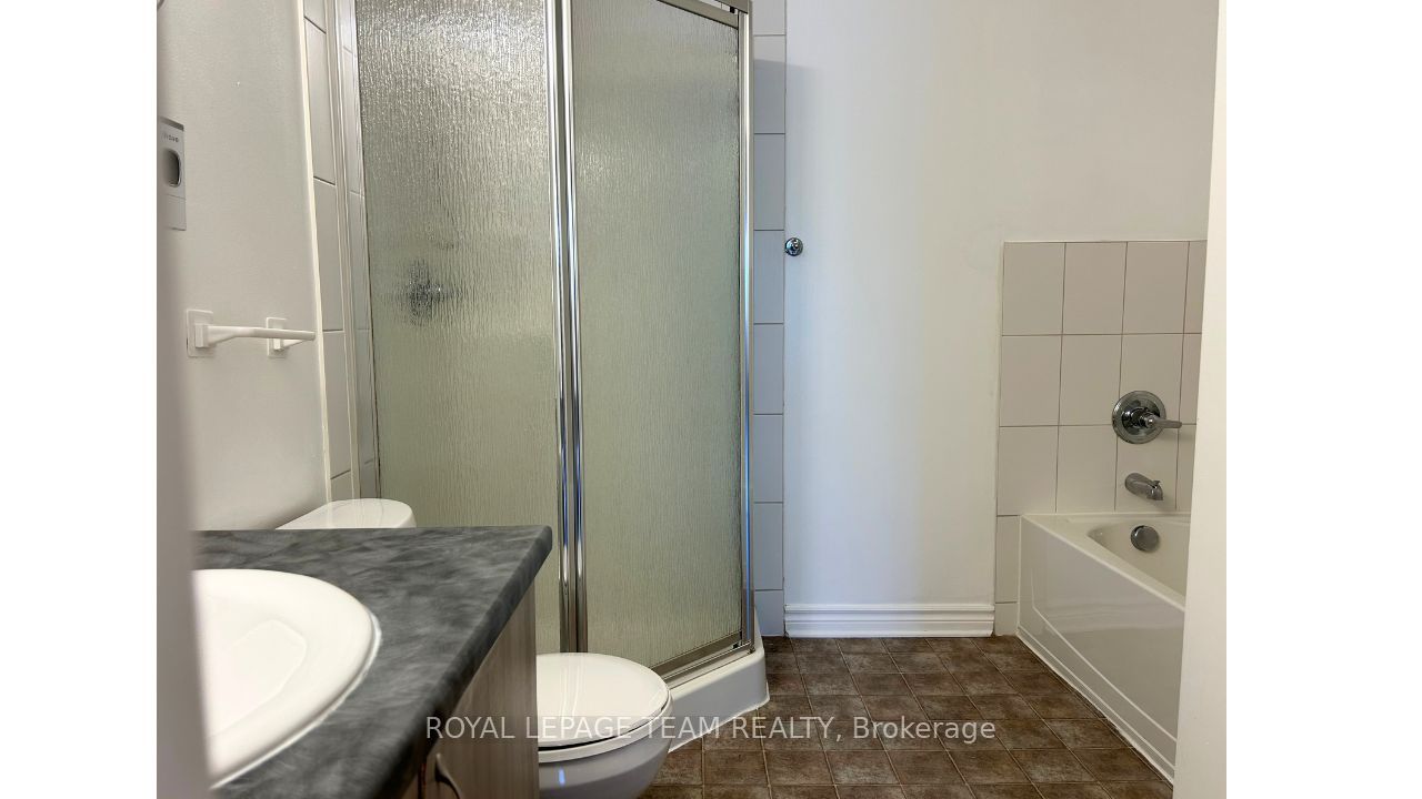 105 Fraser Fields Way H Property Photo 14