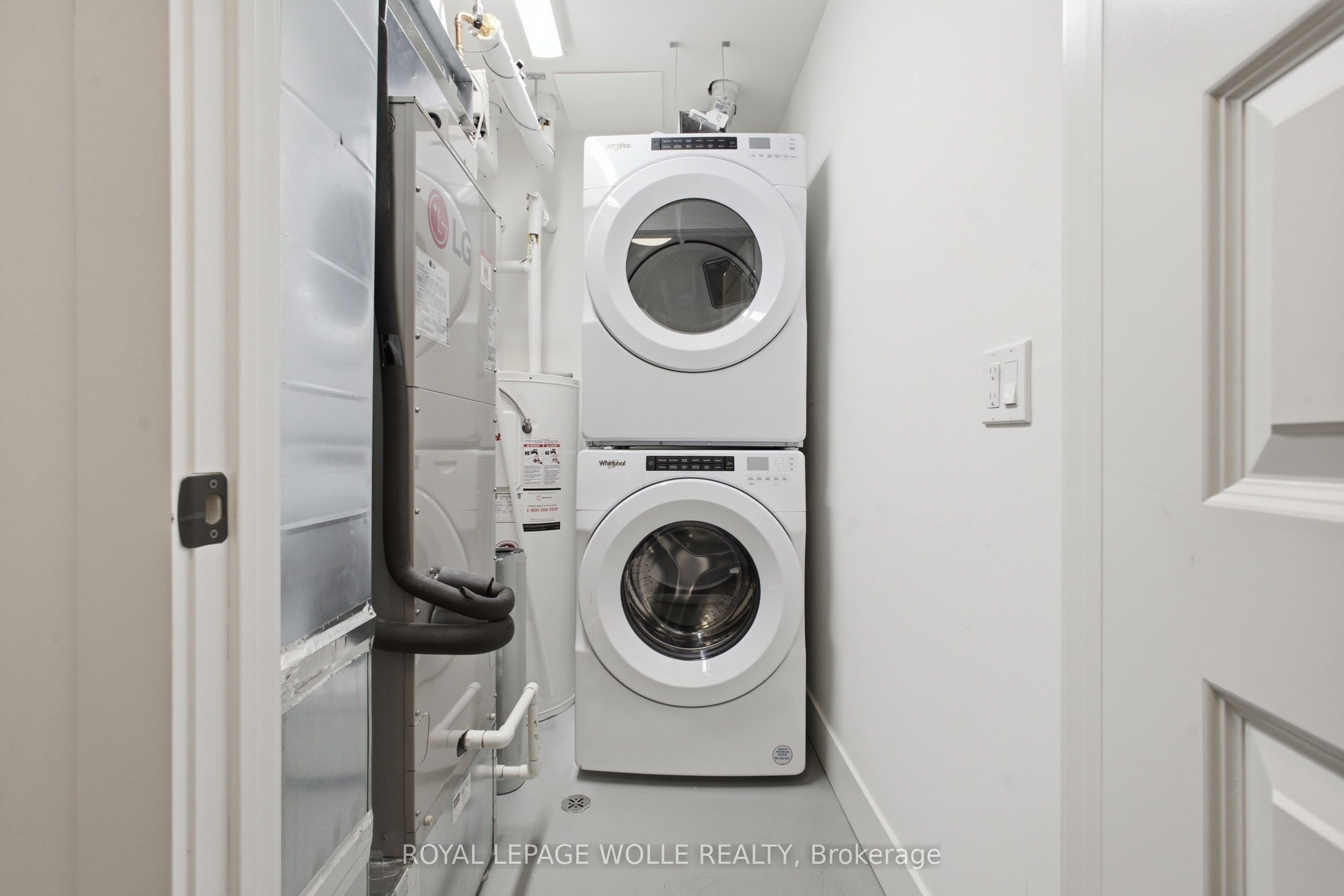 107 Roger Street 308 Property Photo 28
