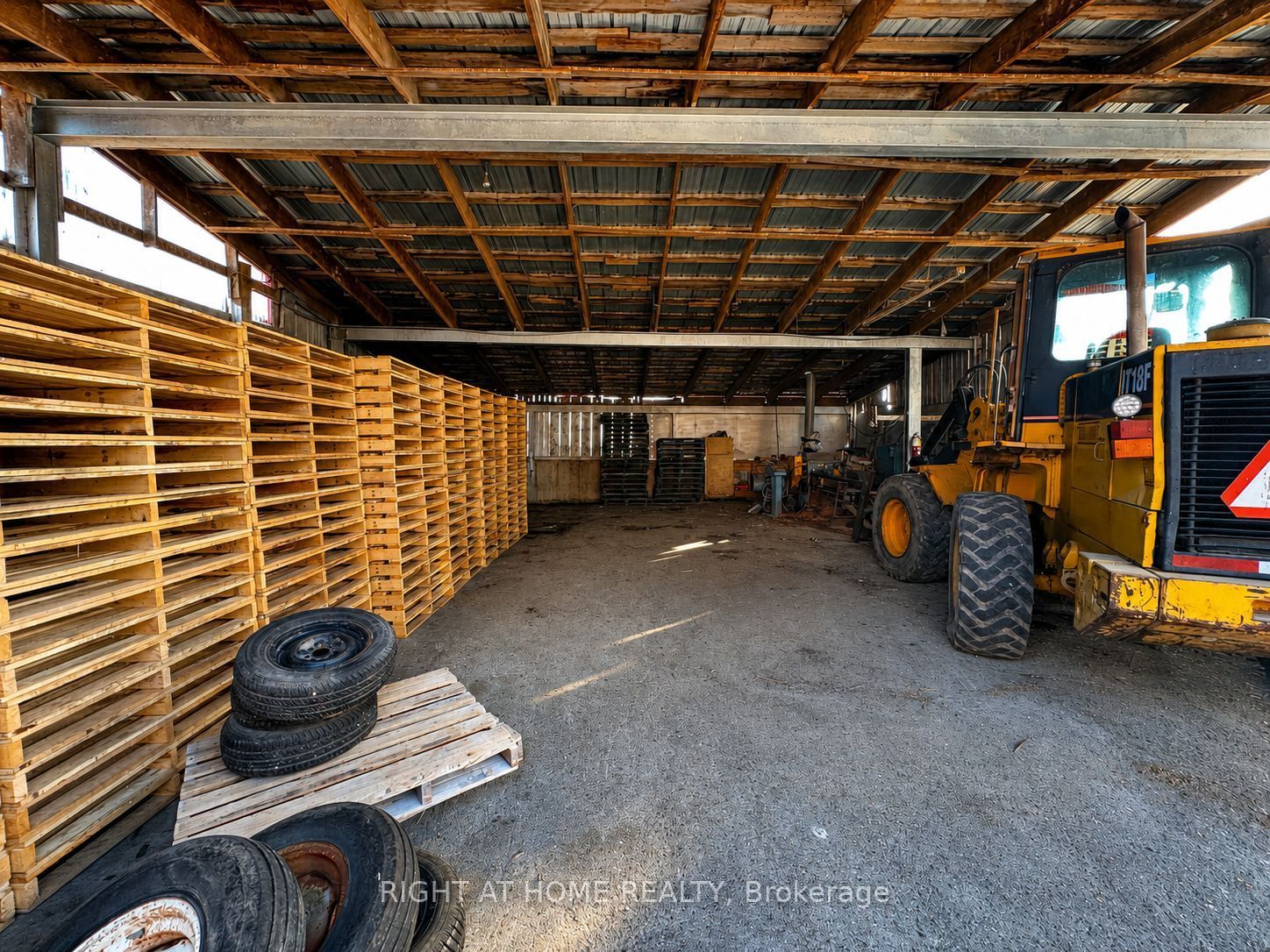 9696 Currie Road Property Photo 26