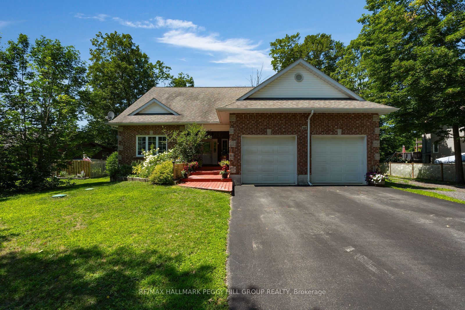 155 Forest Glen Drive Property Photo 1