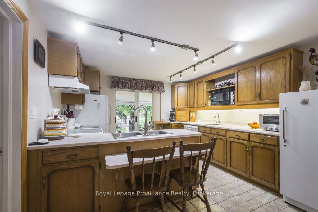 11438c Loyalist Parkway Property Photo 19