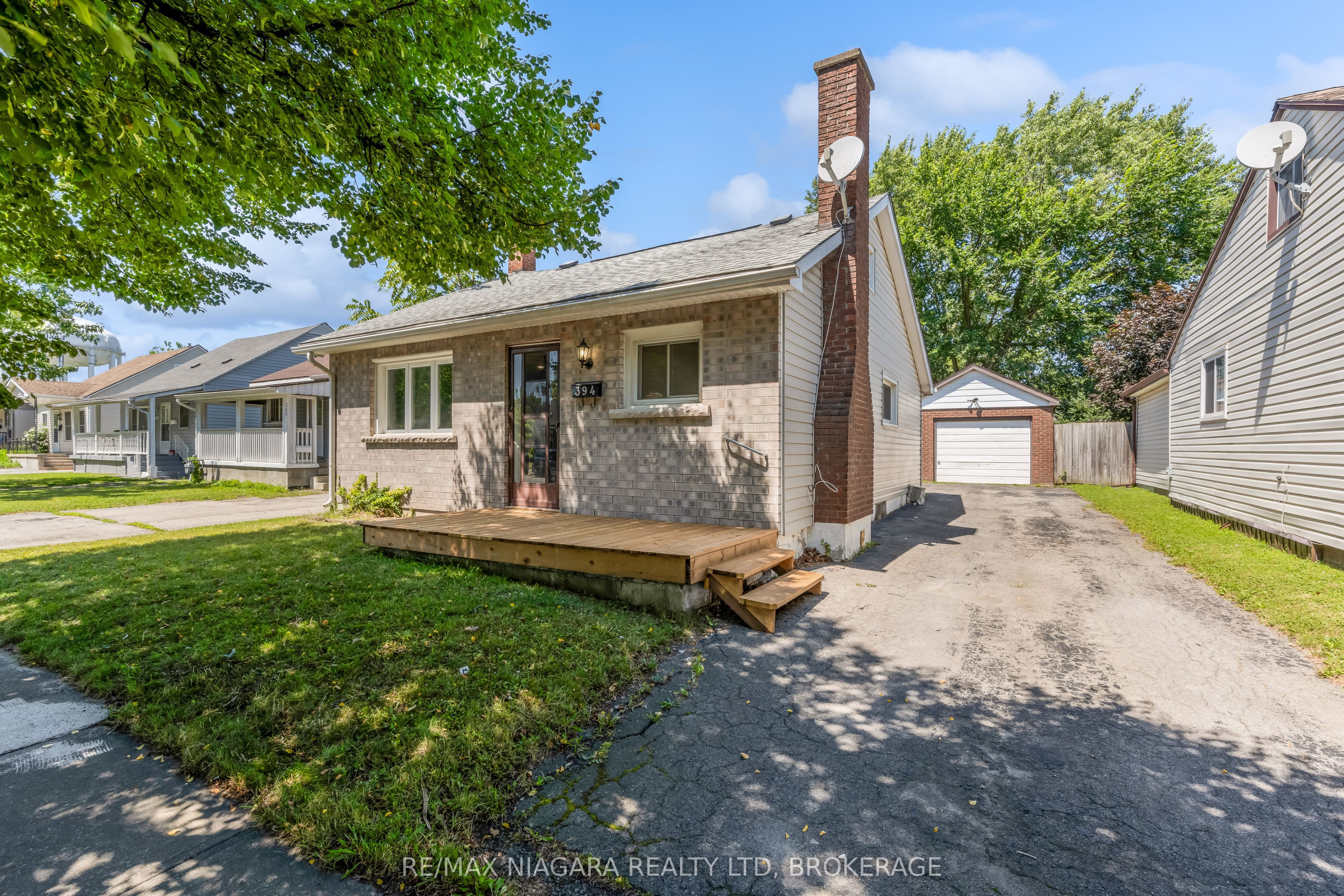394 Simpson Avenue Property Photo 1