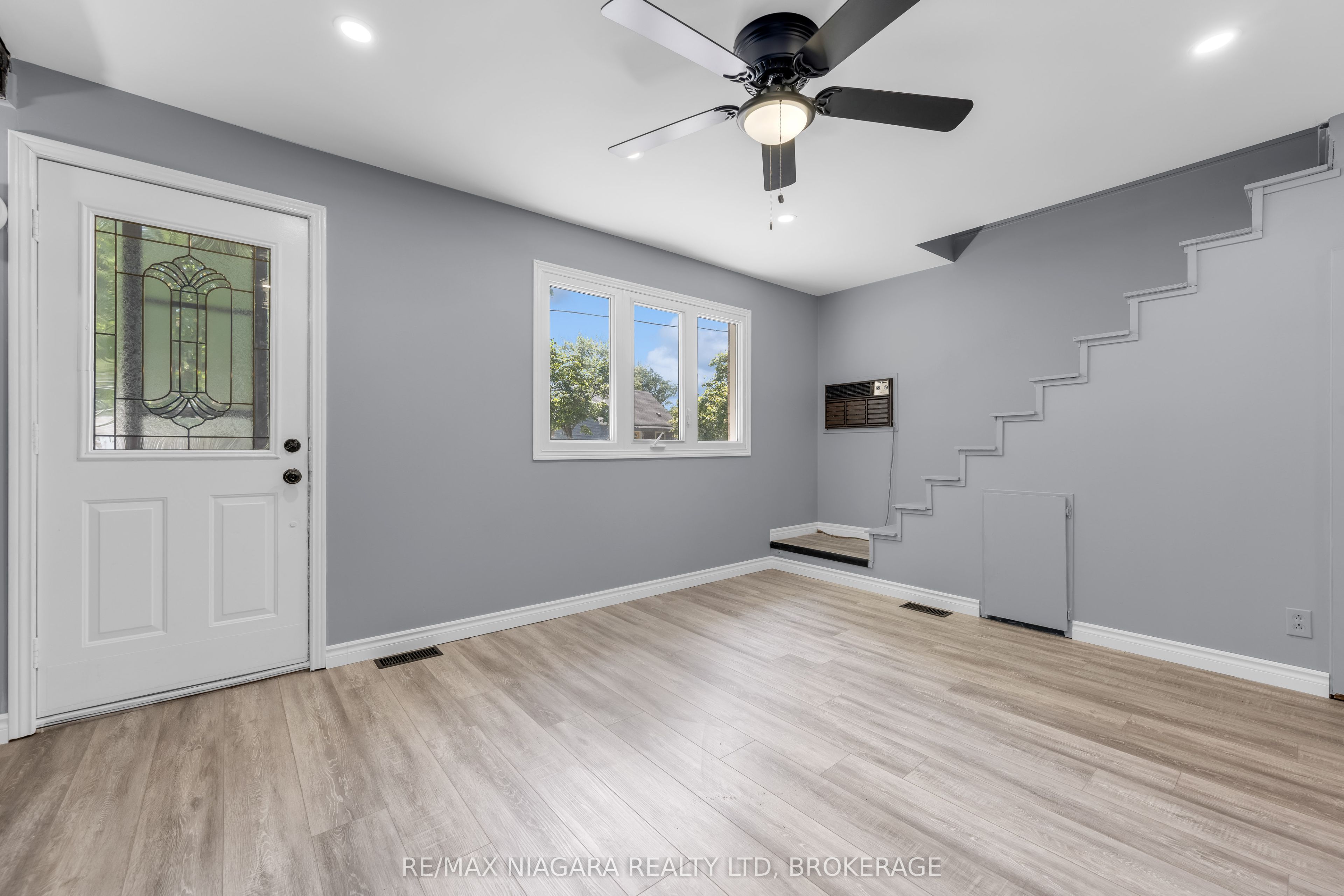 394 Simpson Avenue Property Photo 7