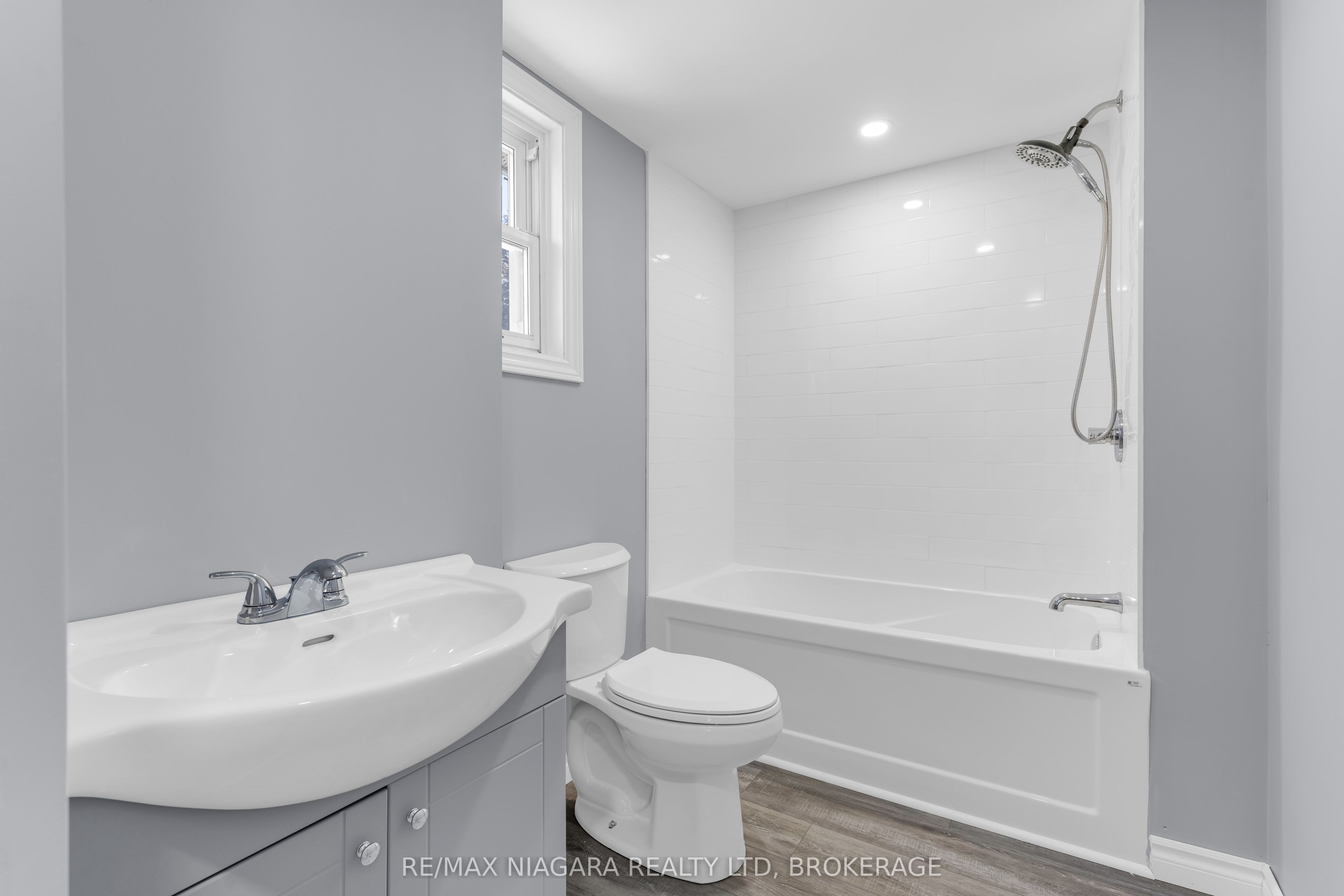 394 Simpson Avenue Property Photo 13