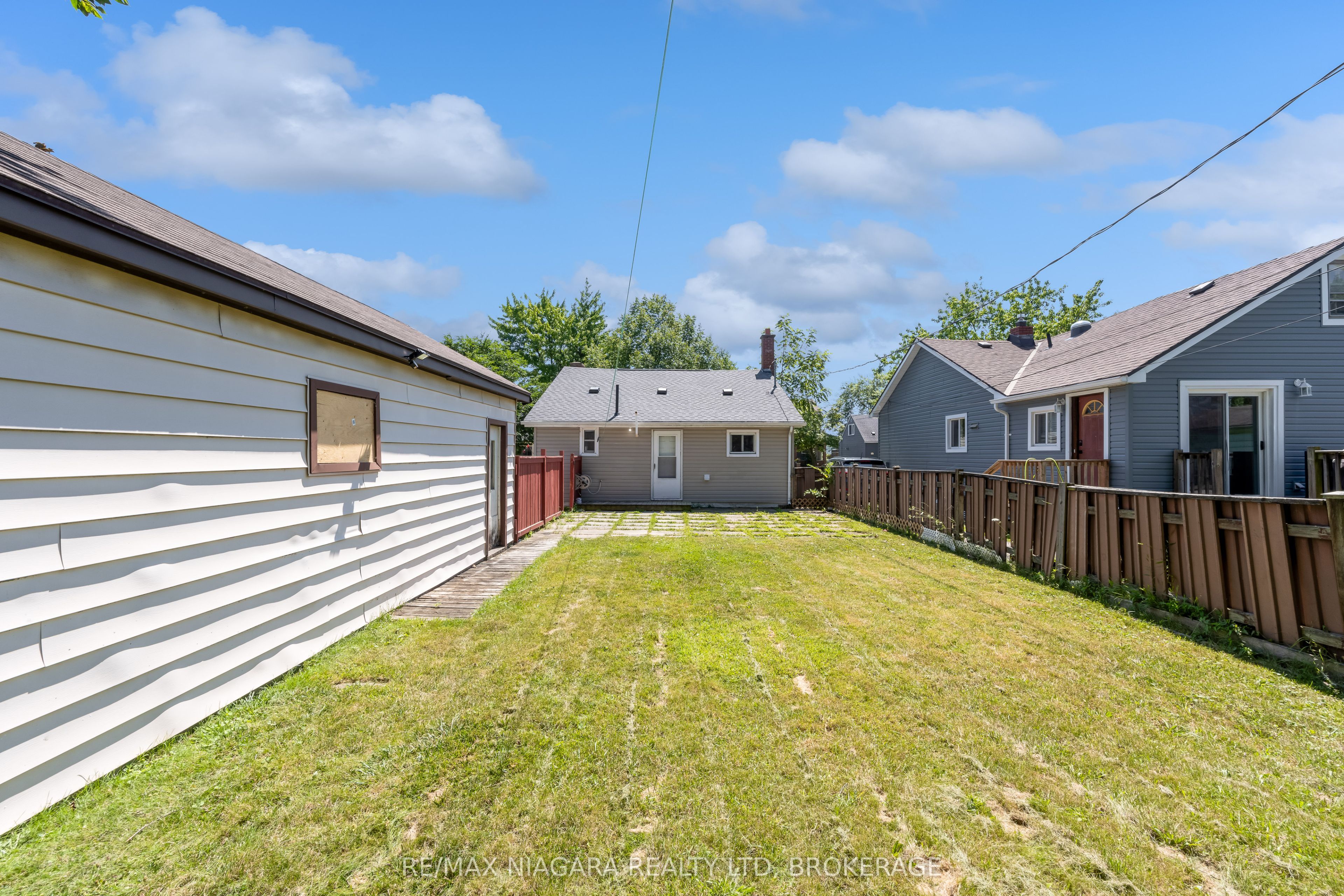 394 Simpson Avenue Property Photo 21