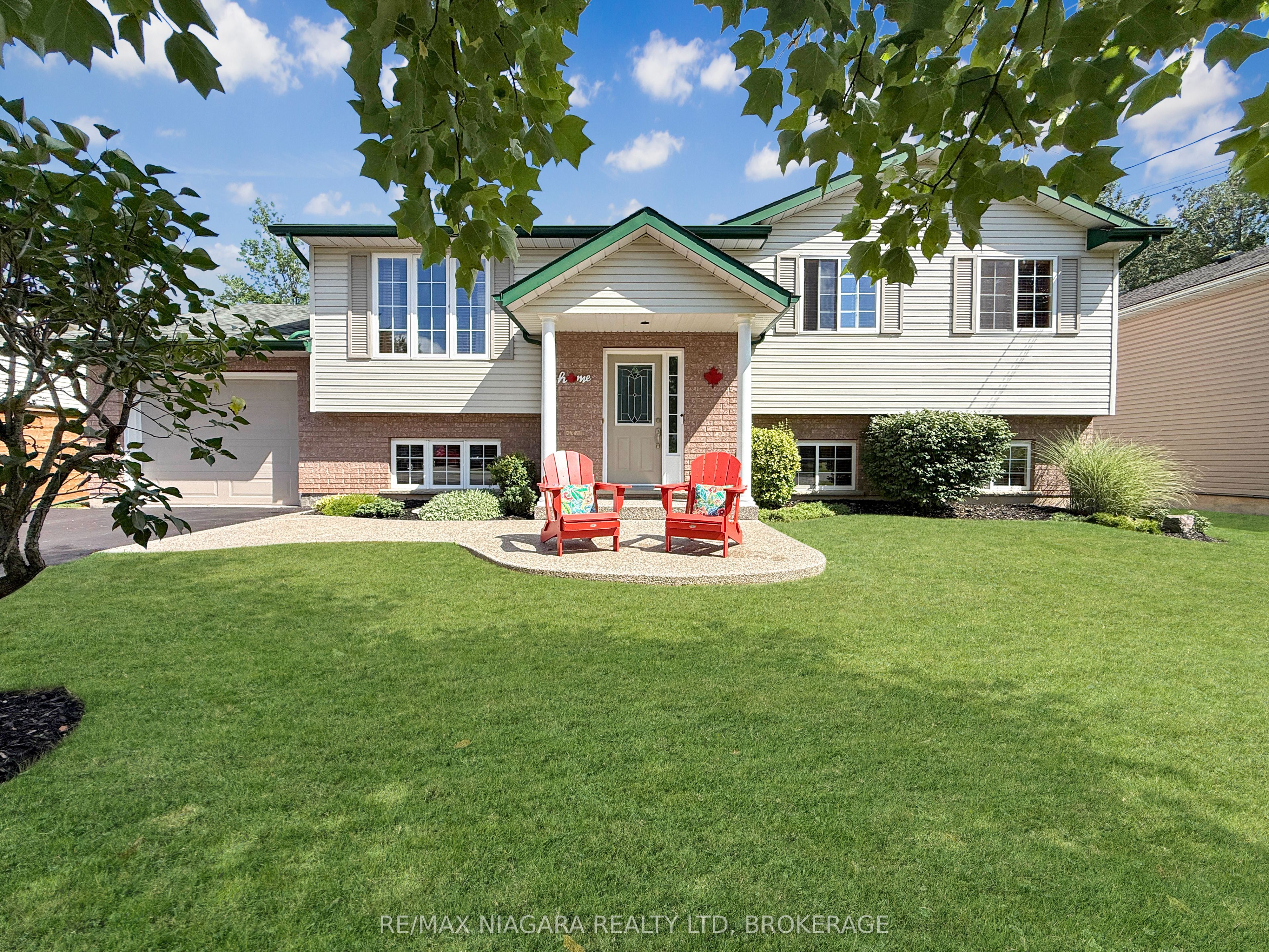 3230 Bethune Avenue Property Photo 2