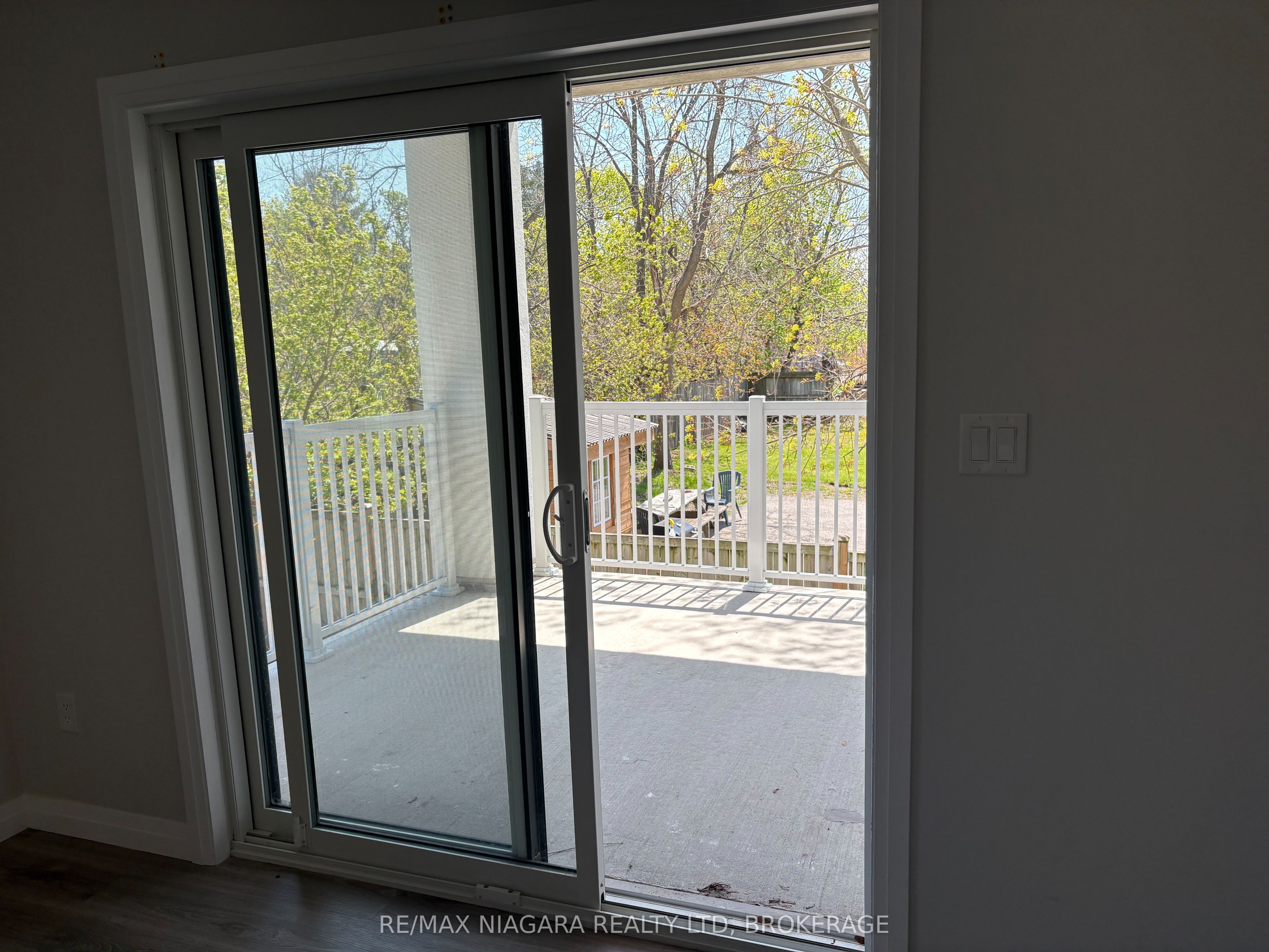 424 Ridge Road N 207 Property Photo 27