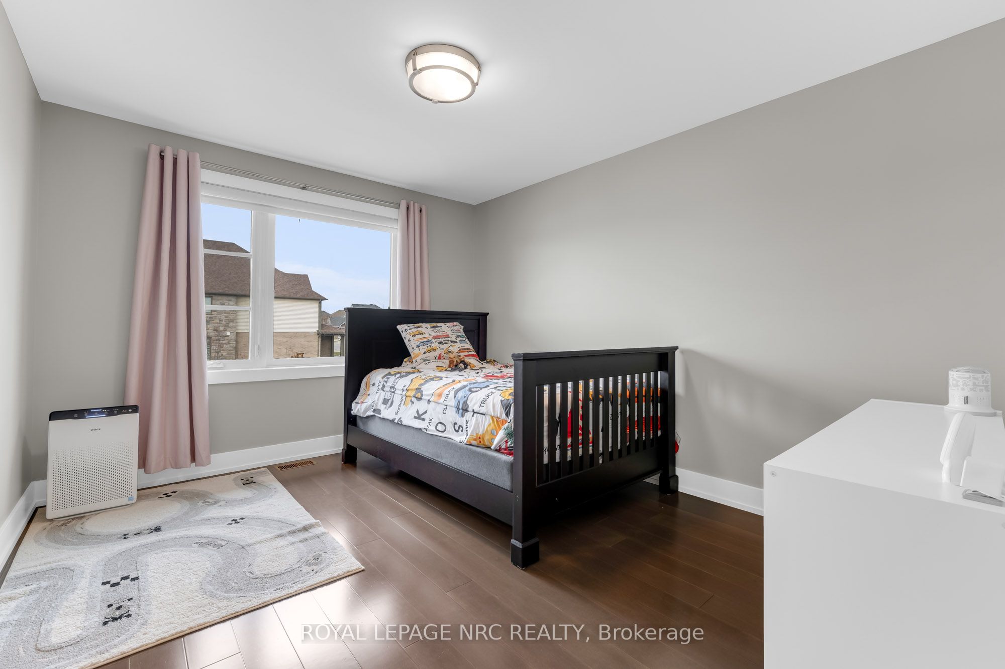 80 Days Avenue Property Photo 41