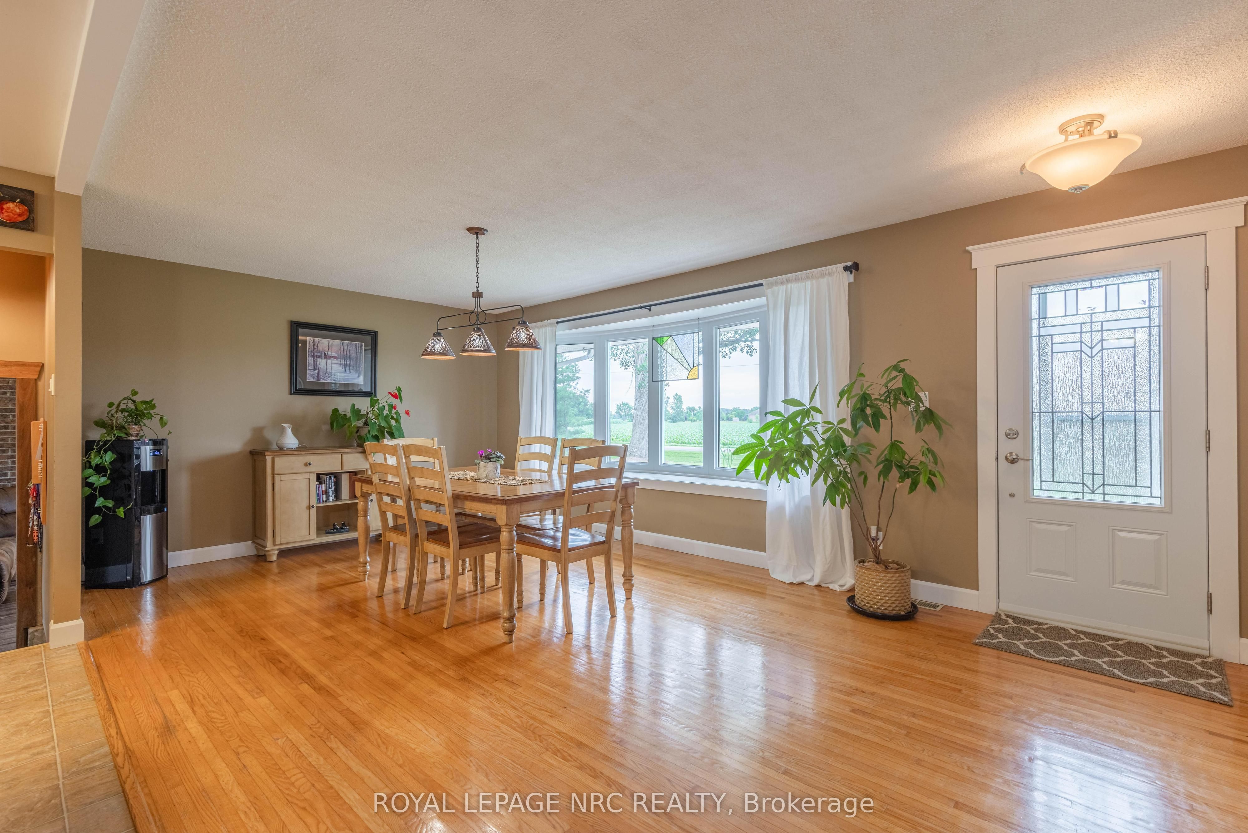 54038 Willford Road Property Photo 6