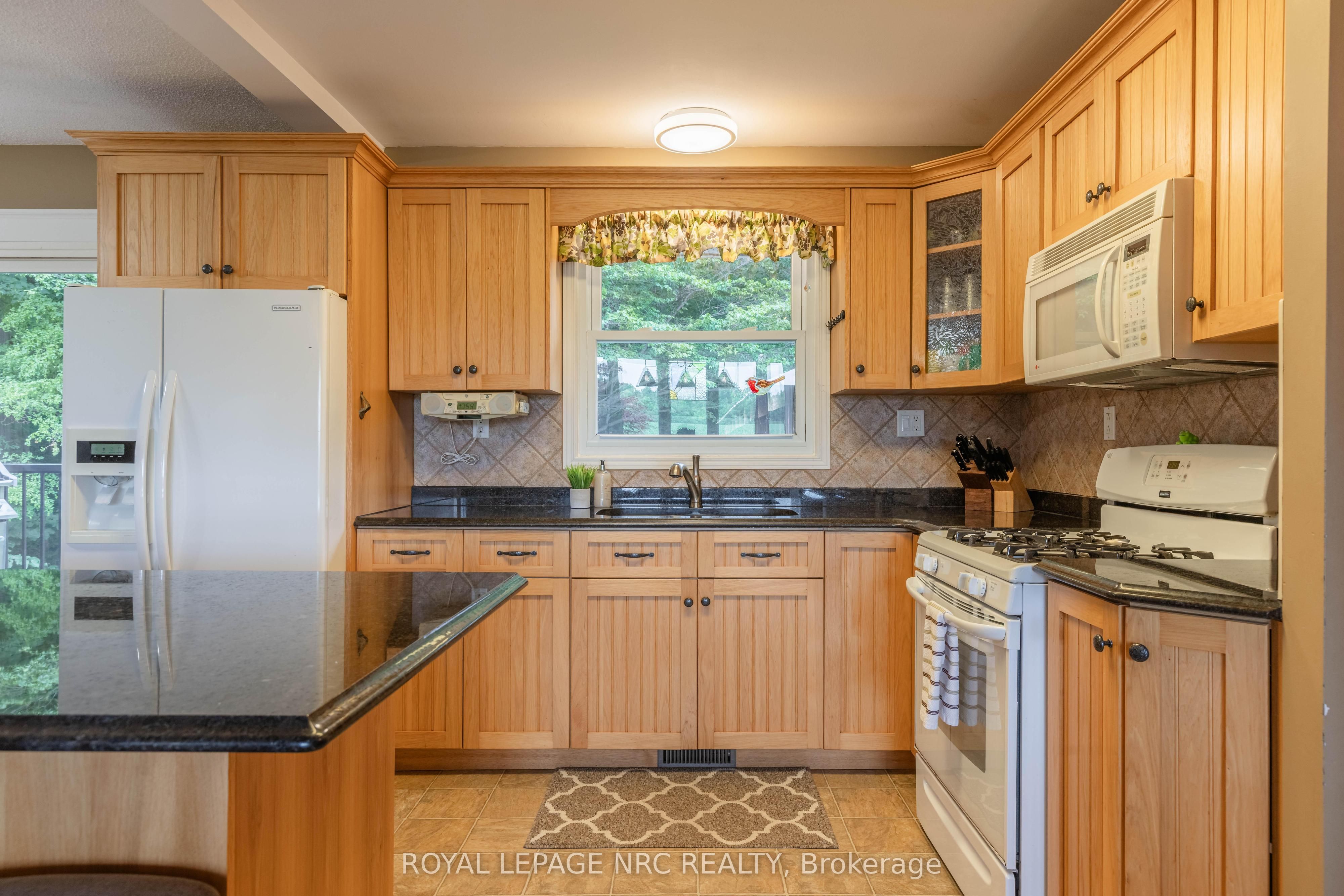 54038 Willford Road Property Photo 9