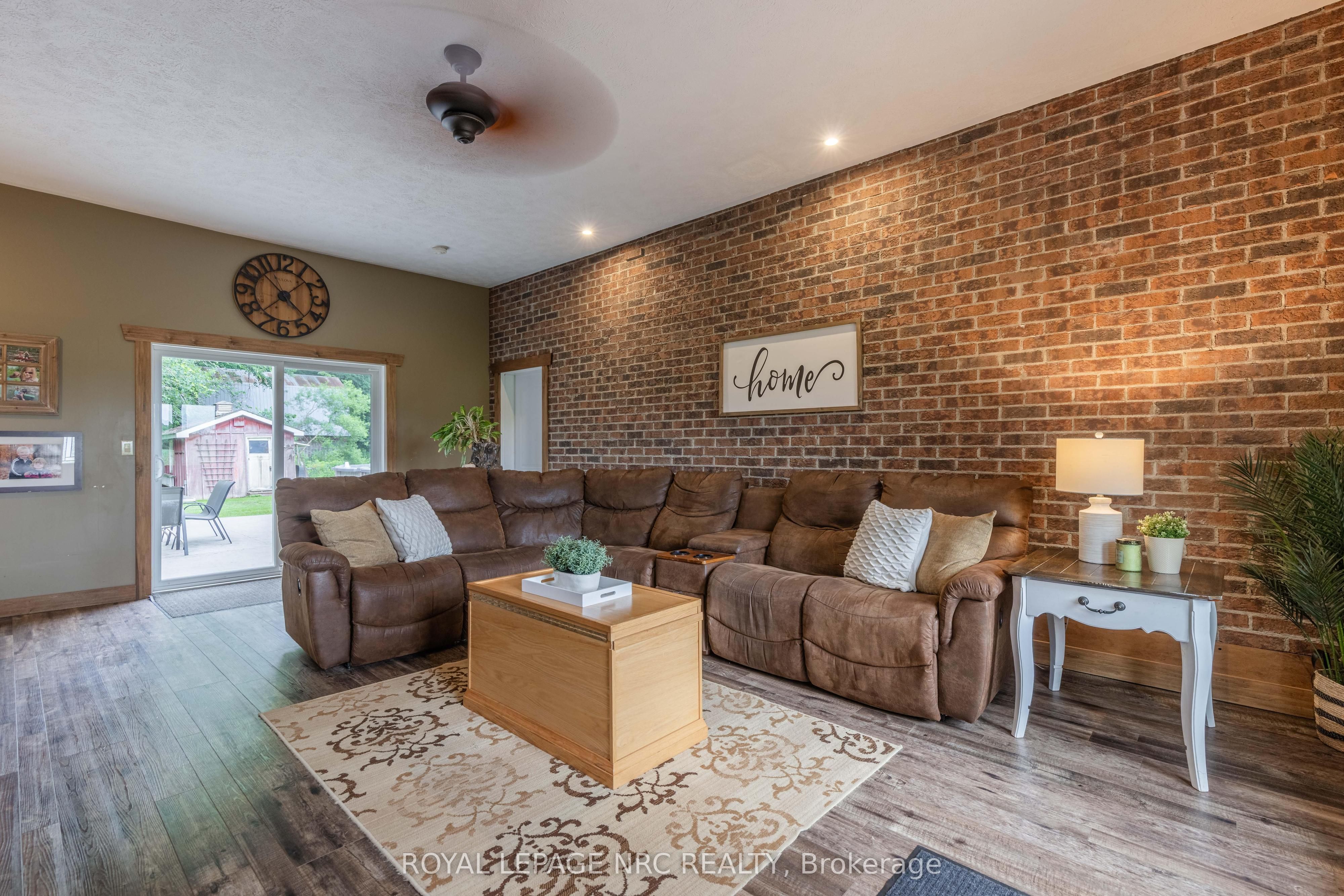 54038 Willford Road Property Photo 15