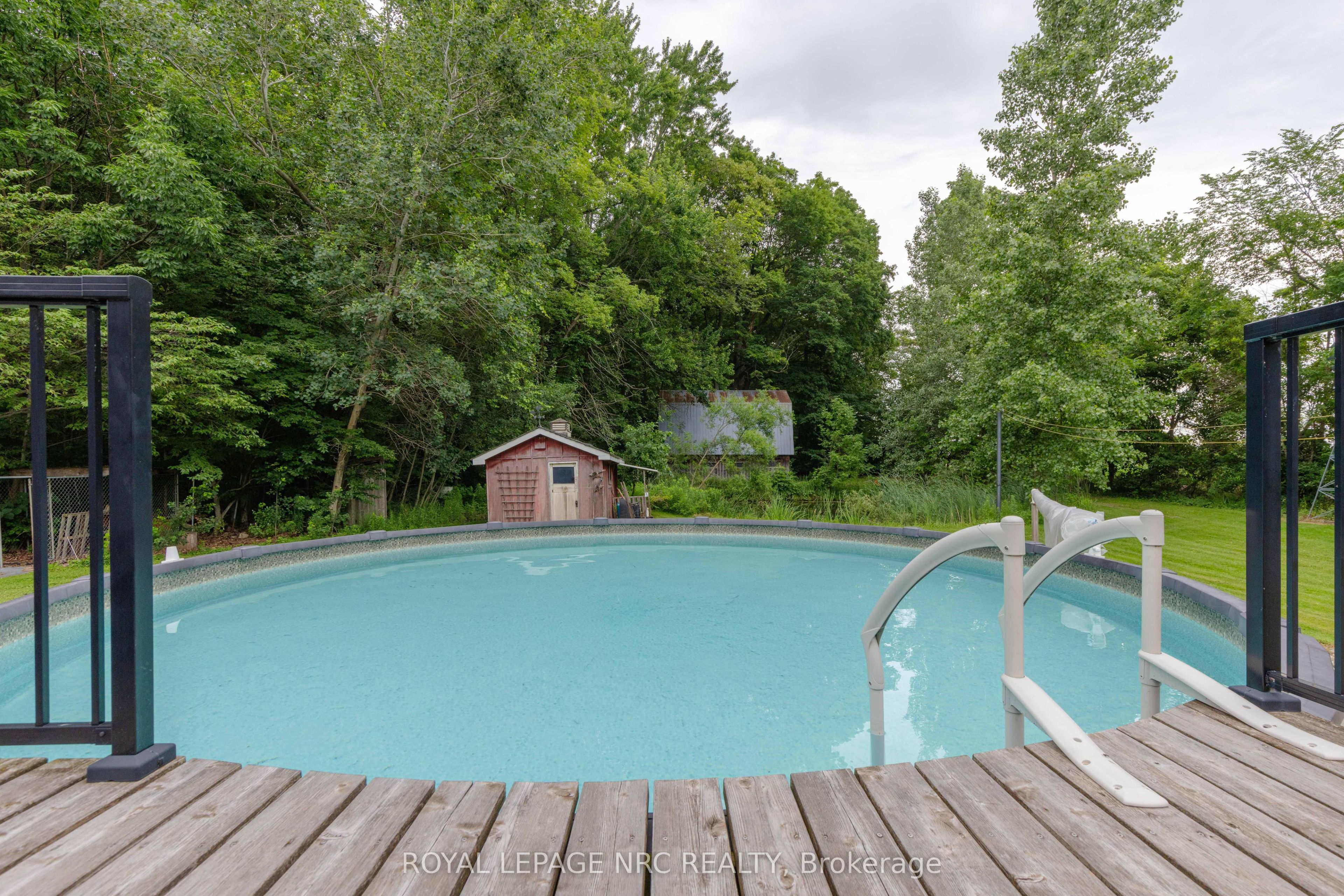 54038 Willford Road Property Photo 27