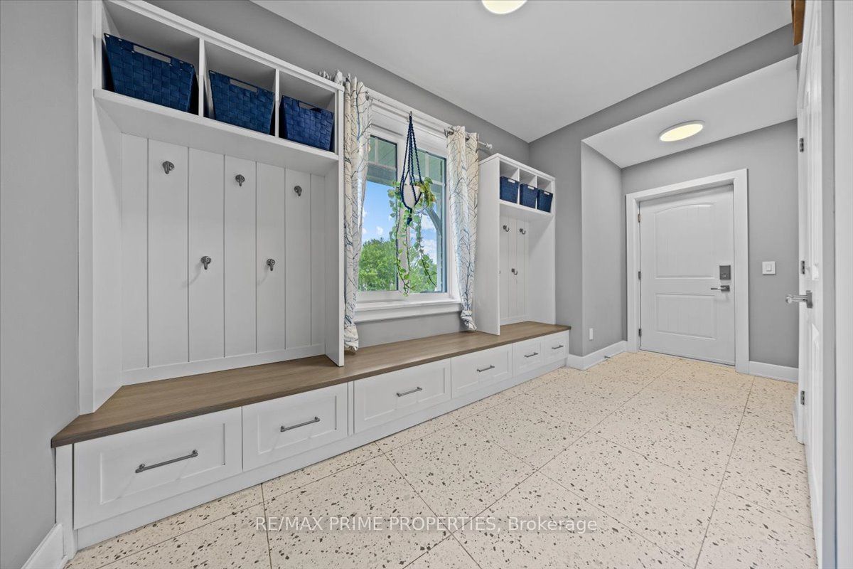 2440 Emmett Road Property Photo 25