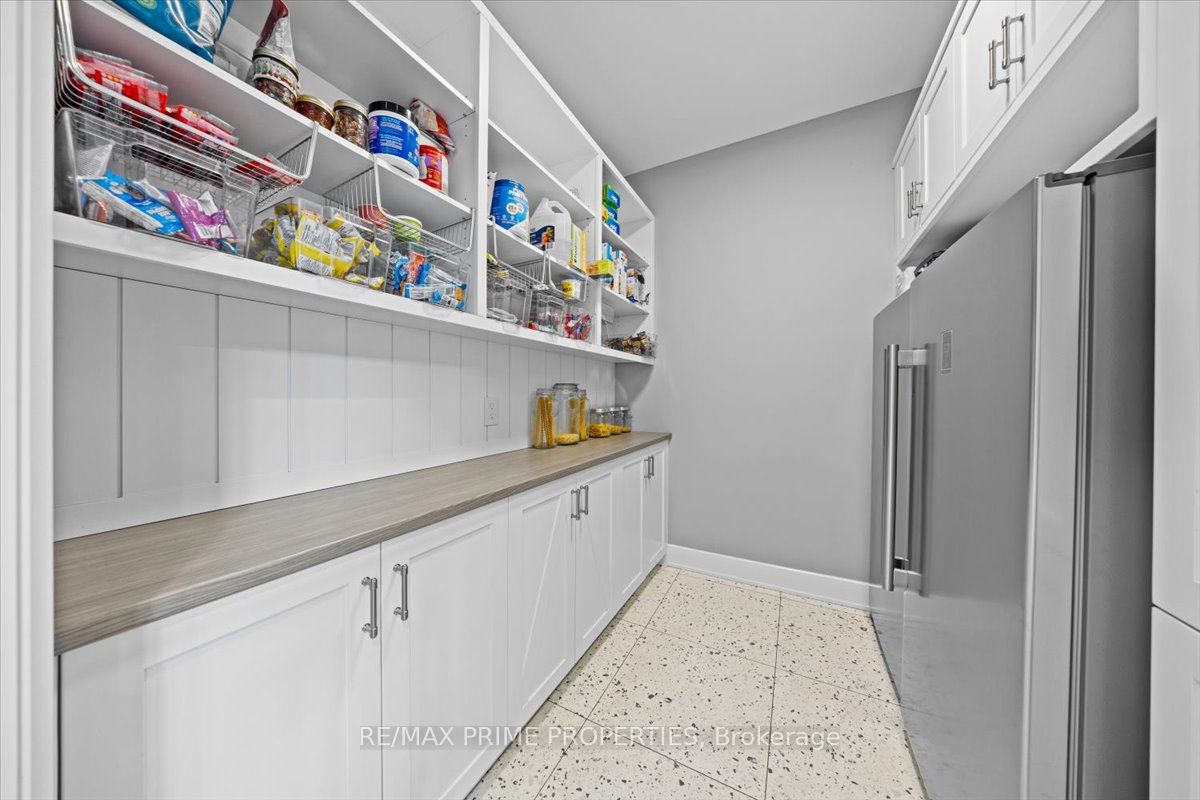 2440 Emmett Road Property Photo 26