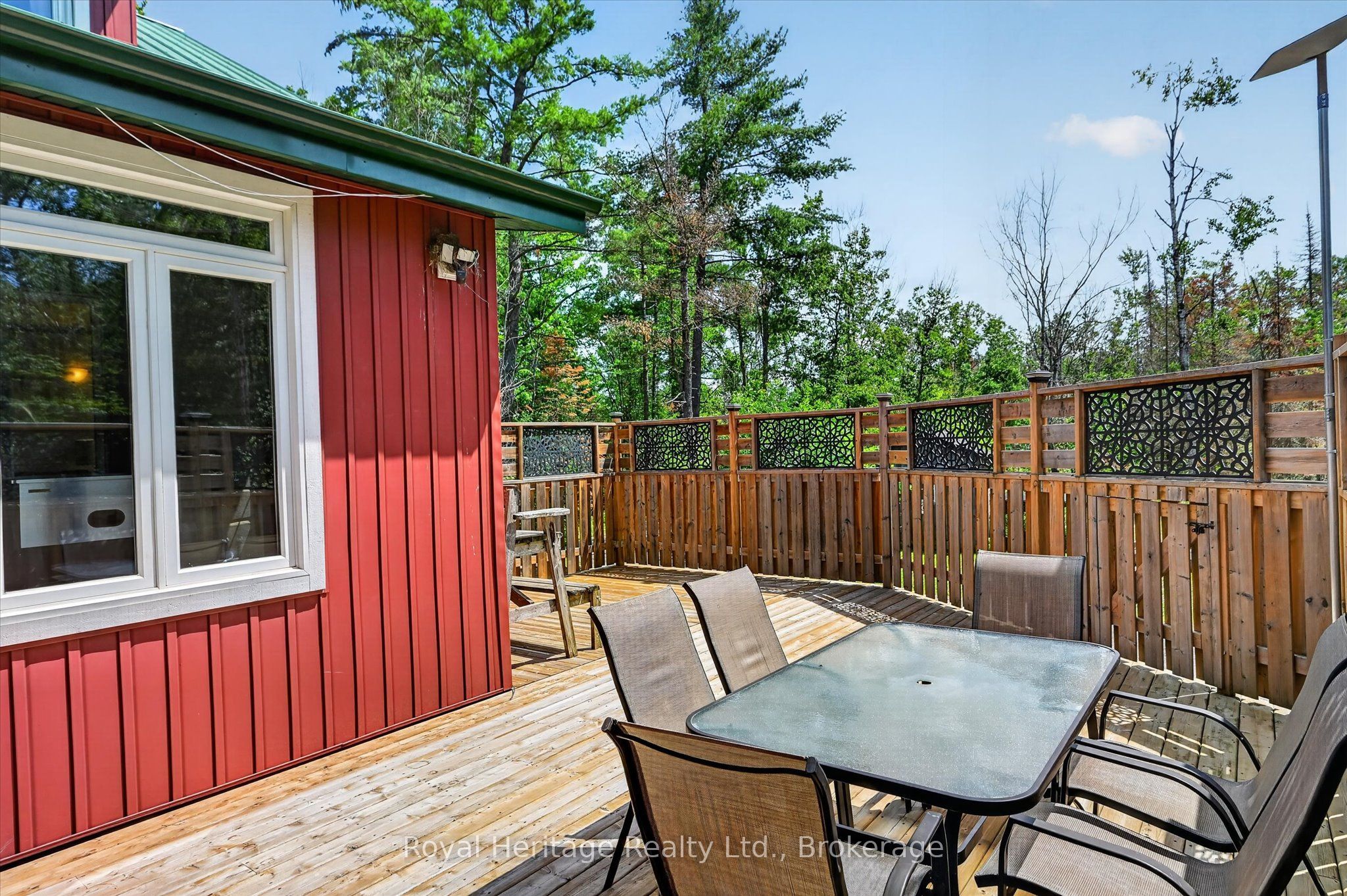 82 Kennedy Drive Property Photo 9