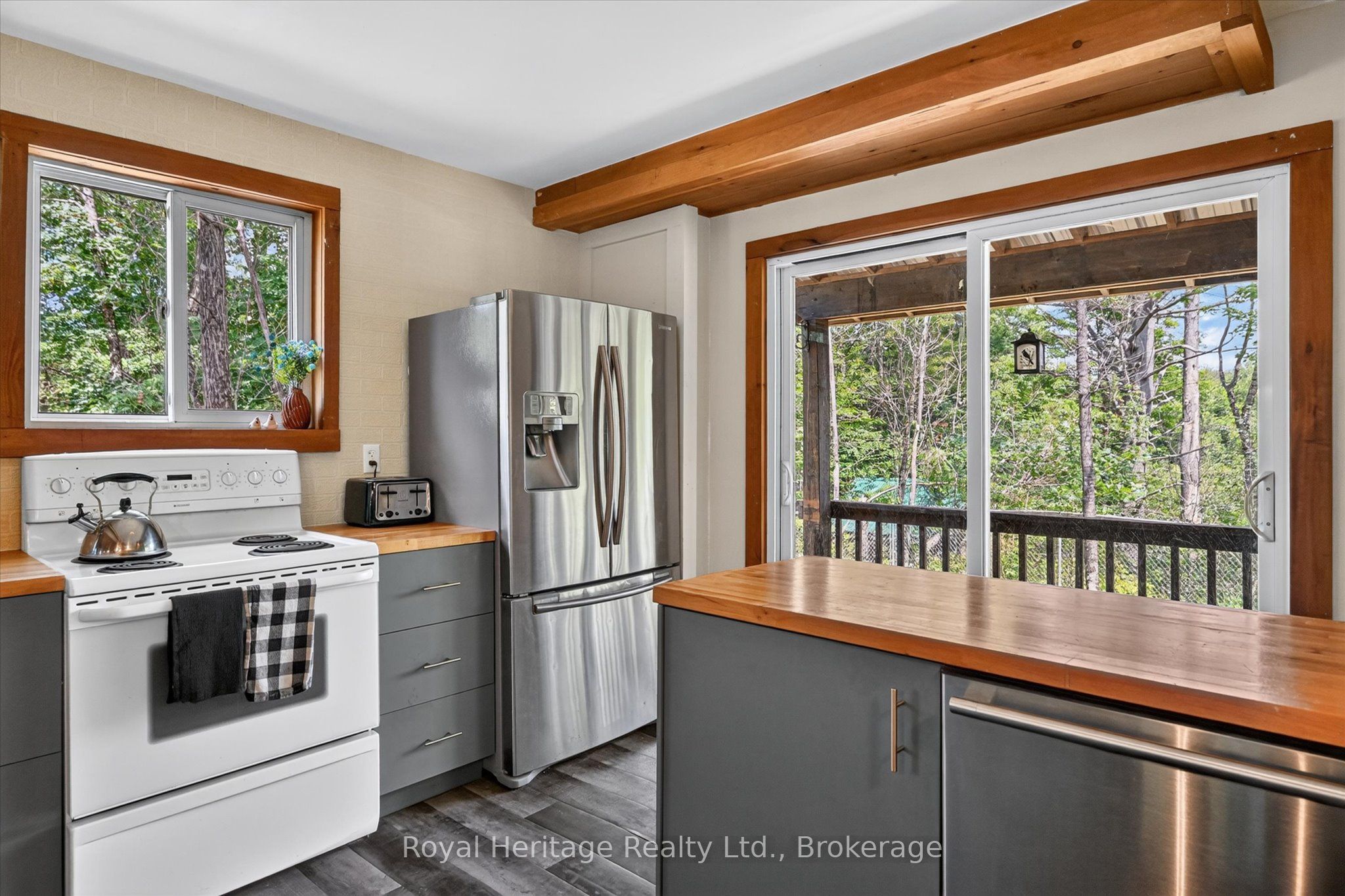 82 Kennedy Drive Property Photo 20