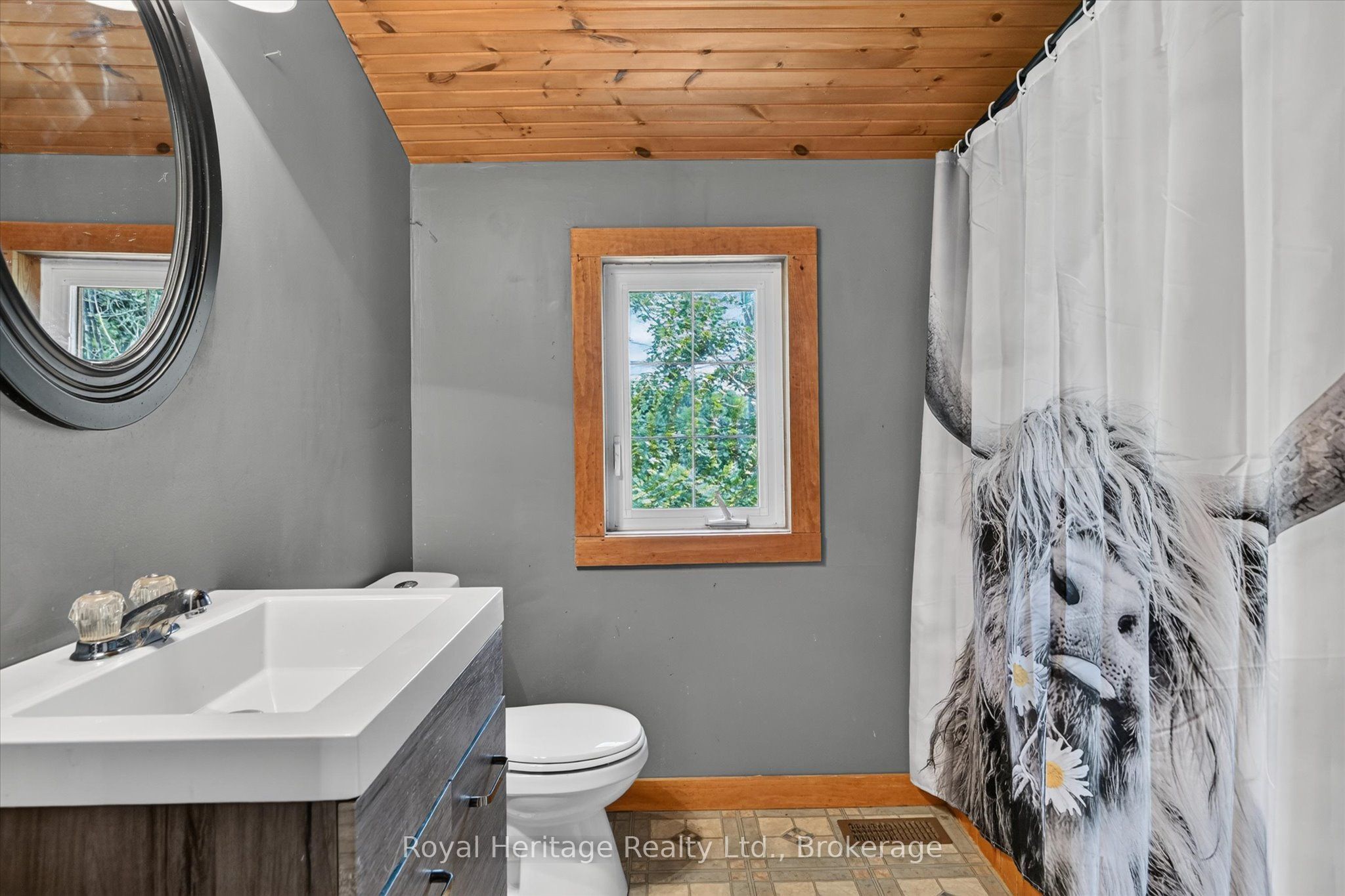 82 Kennedy Drive Property Photo 33
