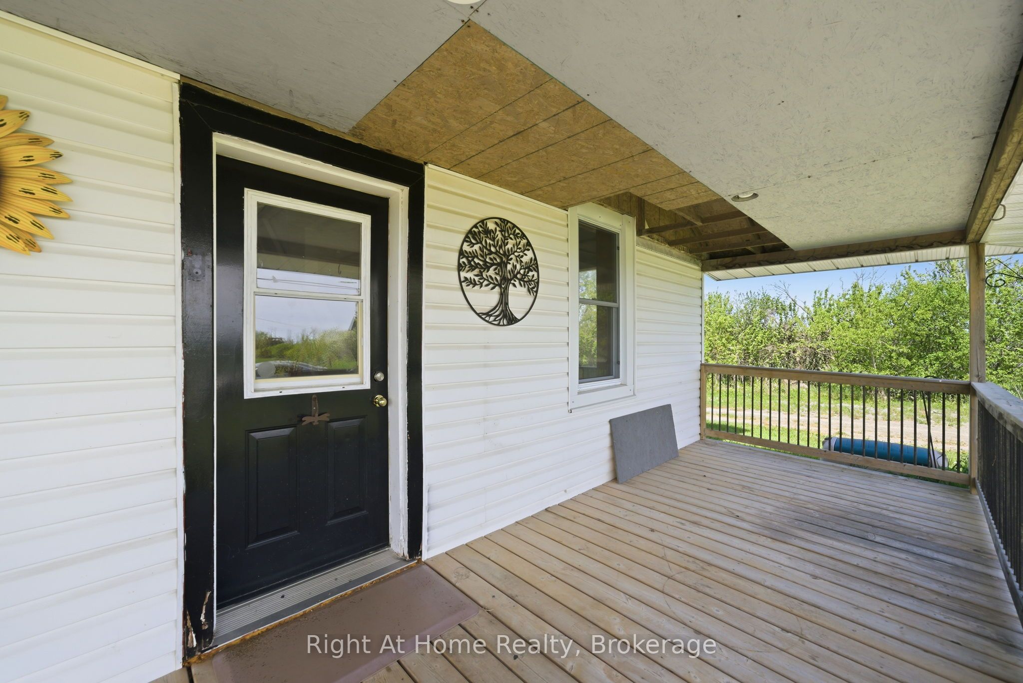 660 County Rd 19 Road Property Photo 5