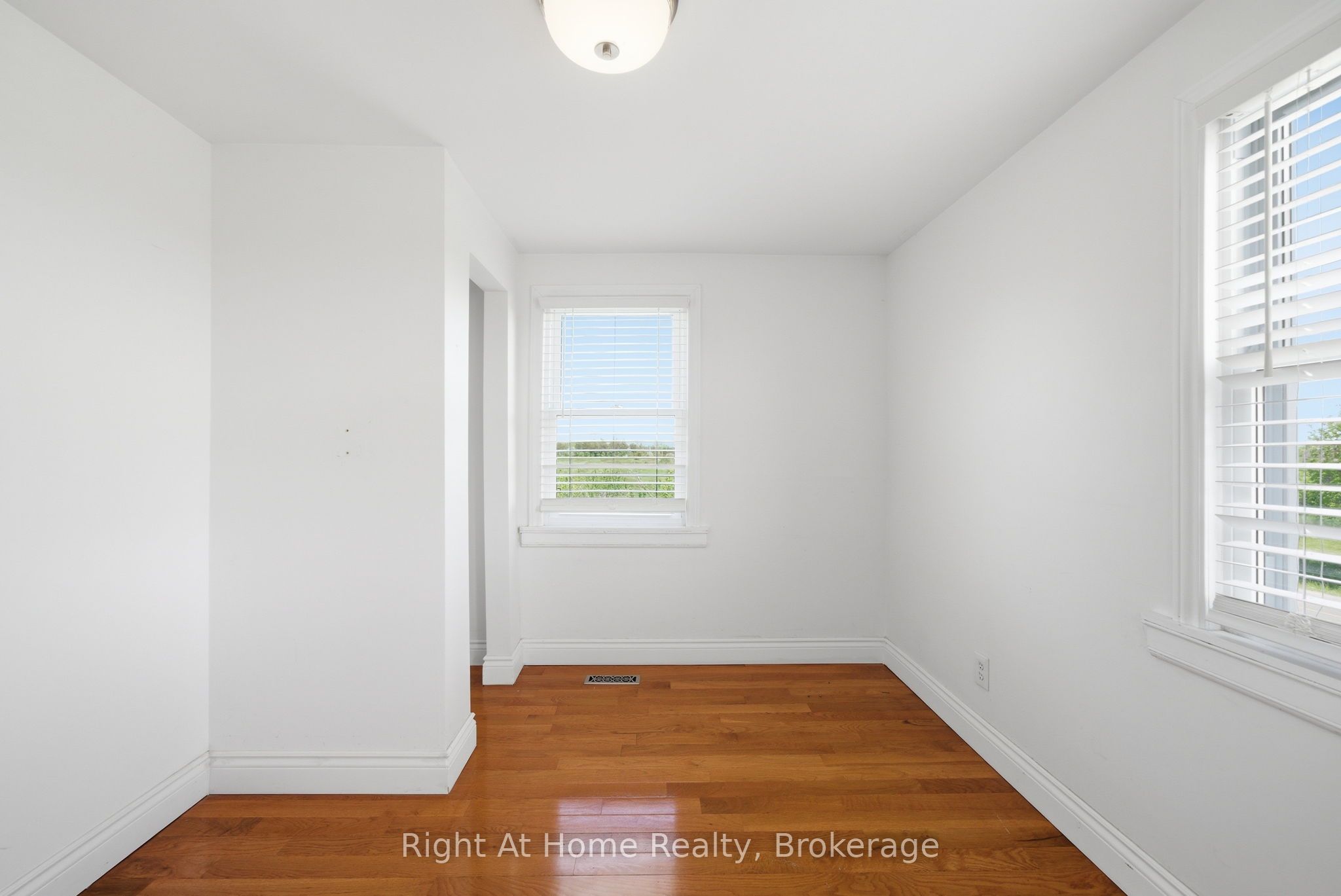 660 County Rd 19 Road Property Photo 32