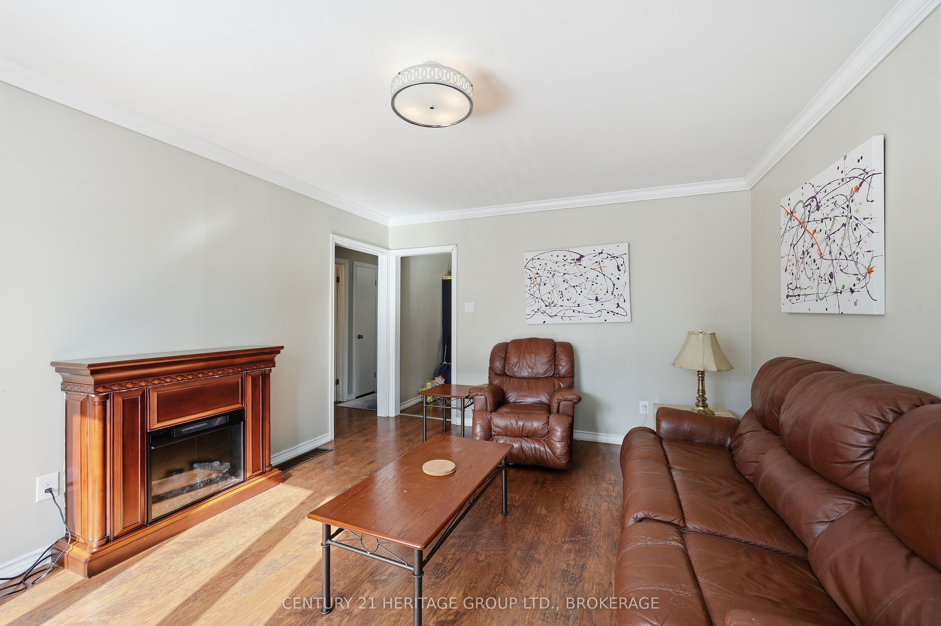 149 Pine Street Property Photo 6