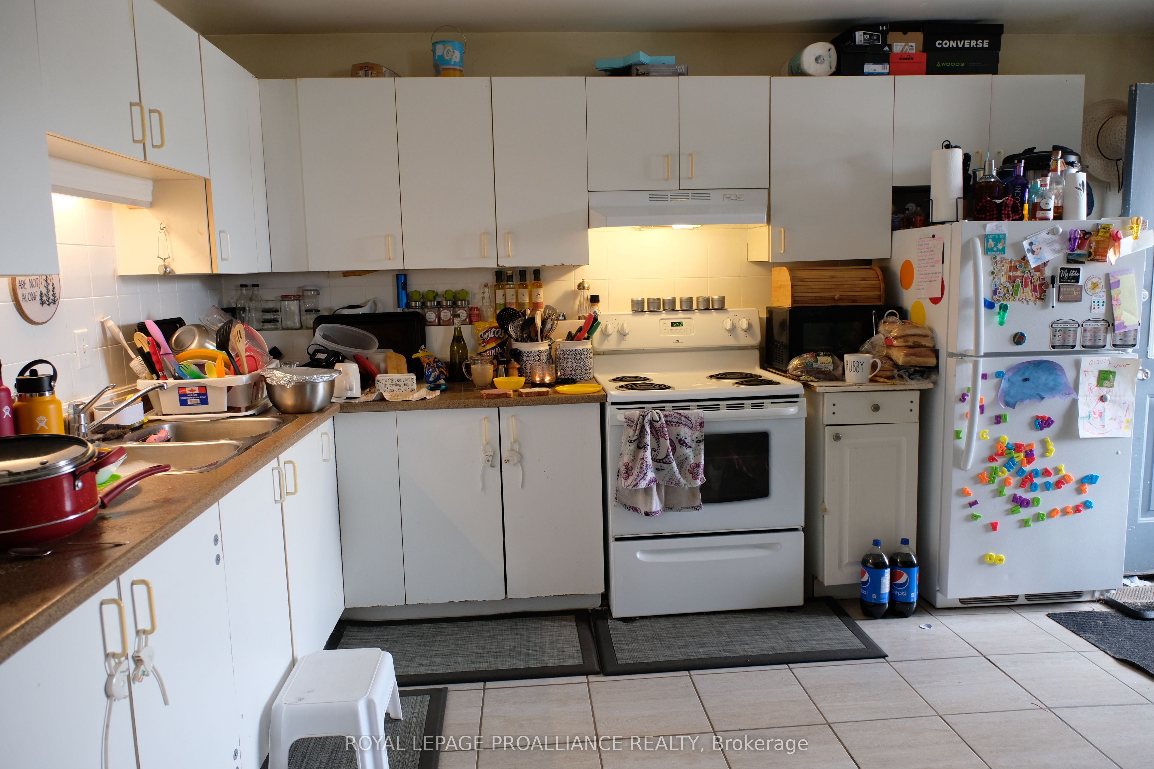 60 Wallbridge Crescent Property Photo 9
