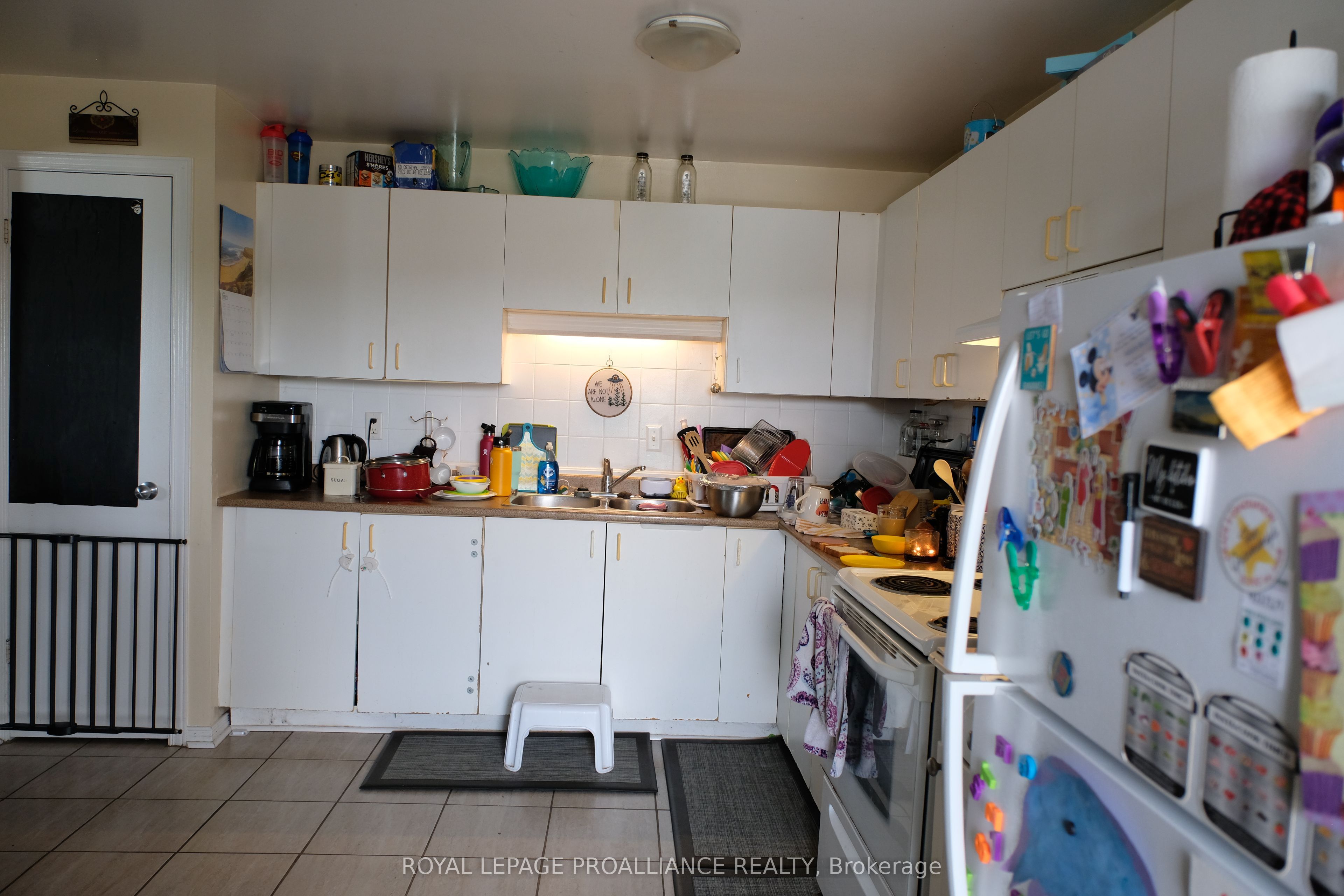 60 Wallbridge Crescent Property Photo 10