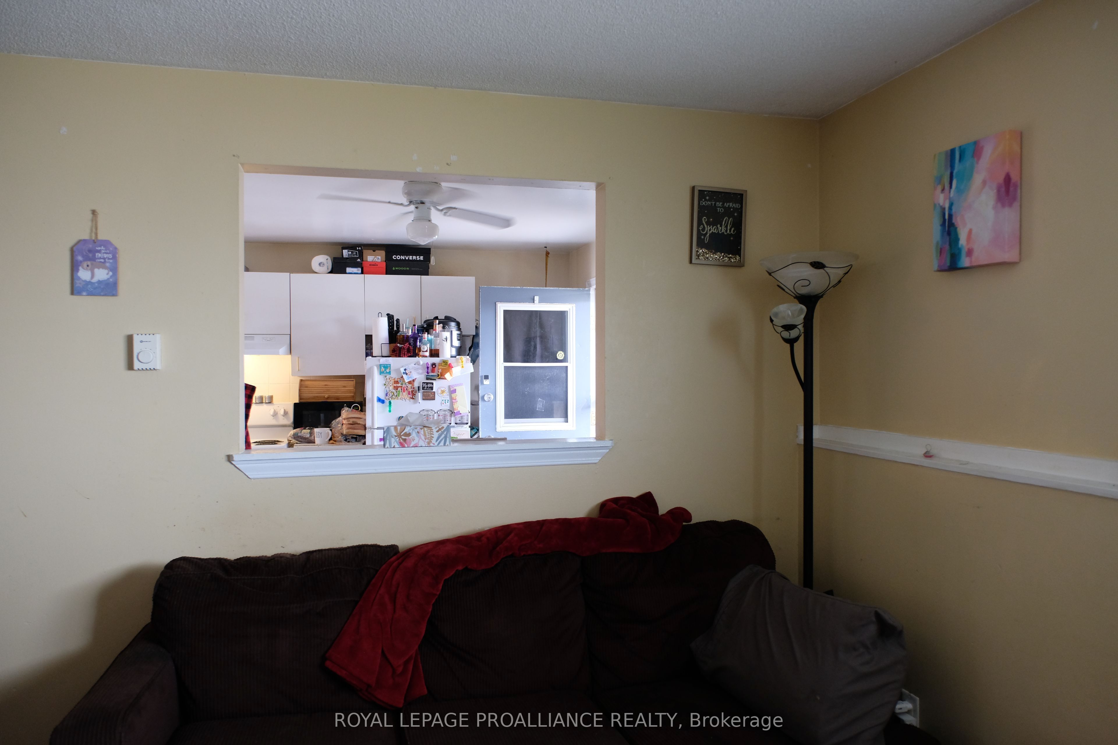 60 Wallbridge Crescent Property Photo 12