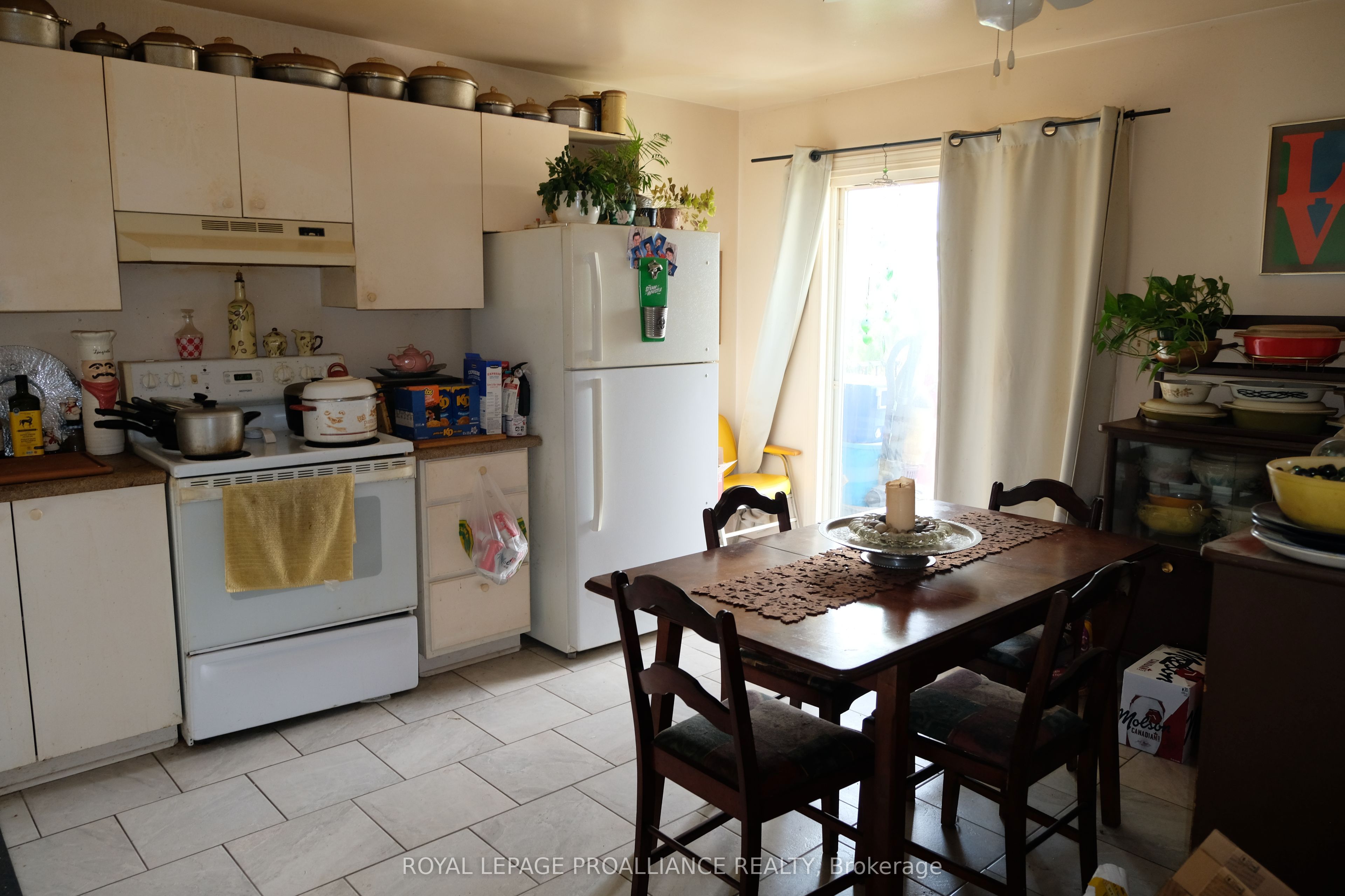 60 Wallbridge Crescent Property Photo 21