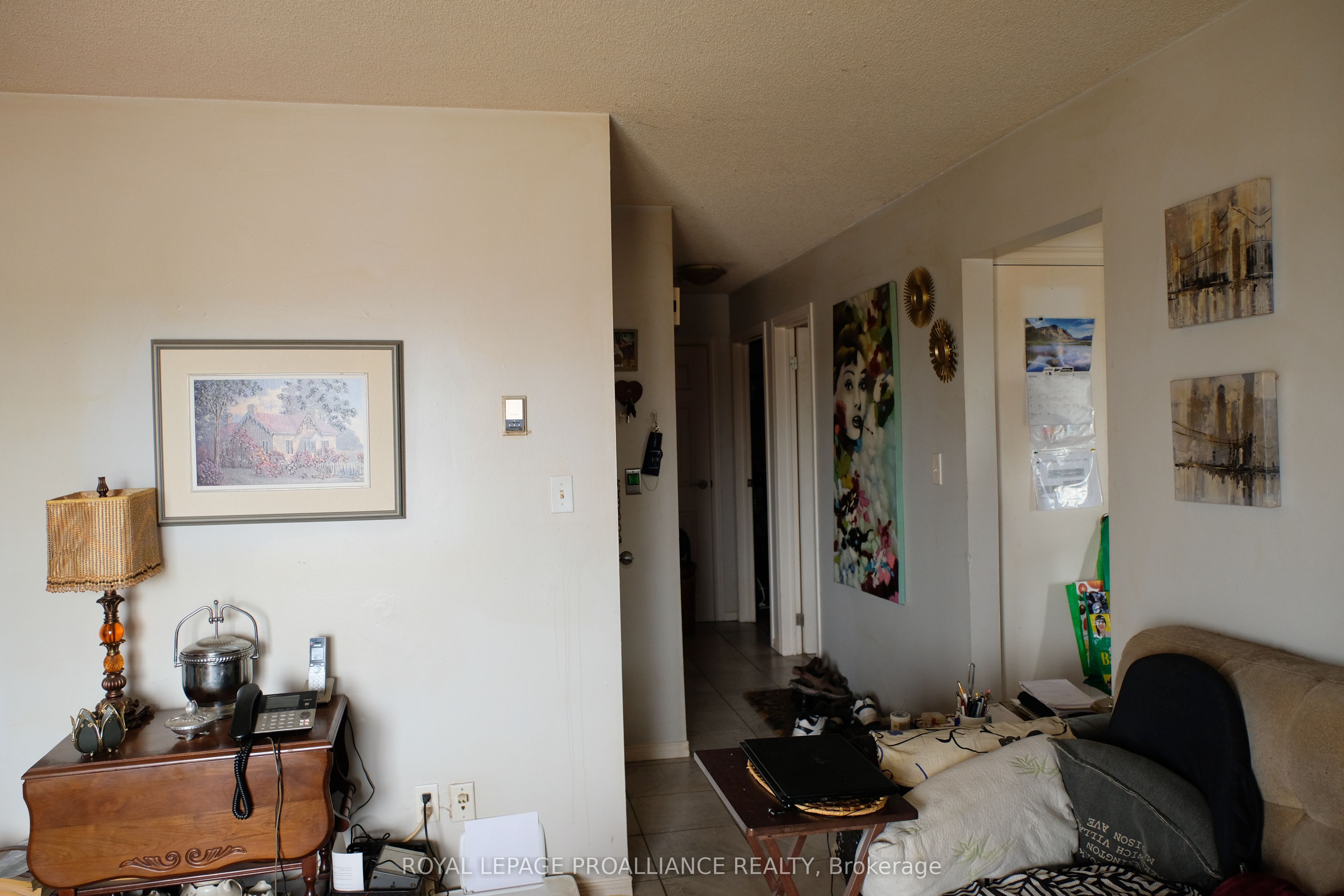 60 Wallbridge Crescent Property Photo 26