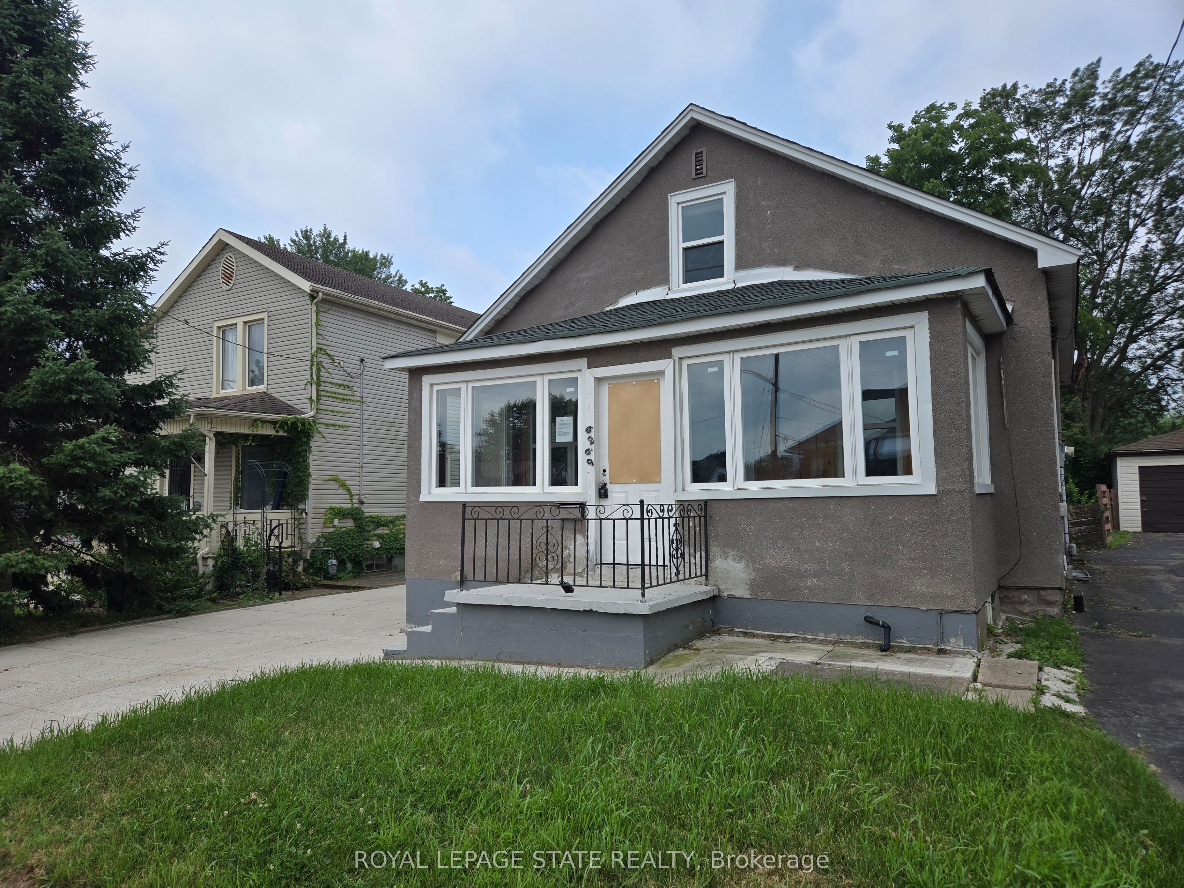 6269 Franklin Avenue Property Photo 20