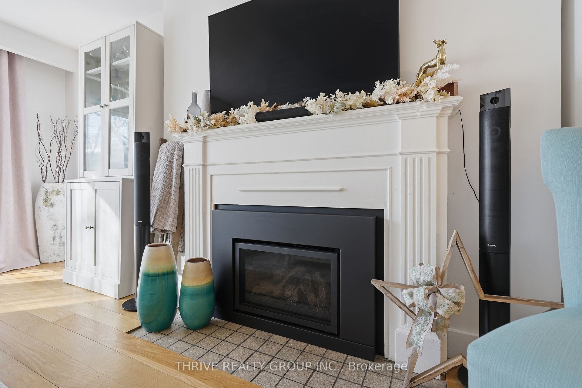 12 Guildwood Walk Property Photo 8