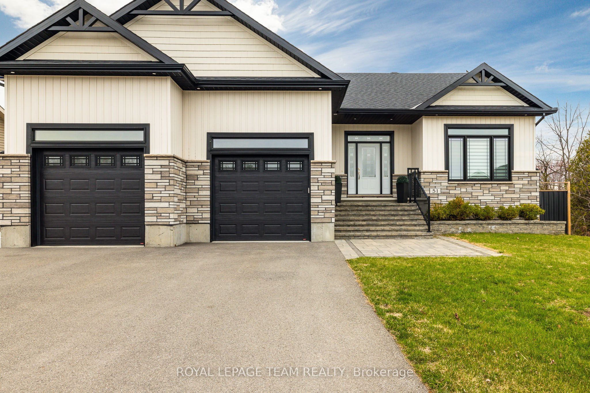 51 Westerra Way Property Photo 5