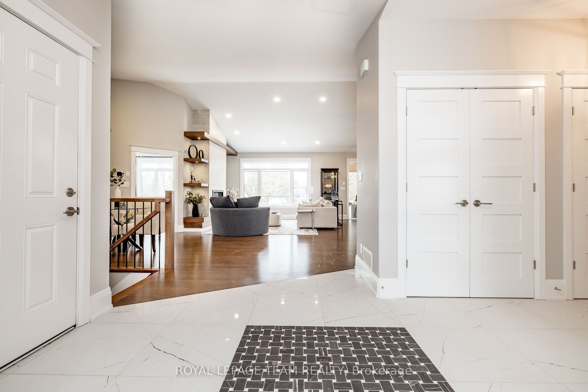 51 Westerra Way Property Photo 7