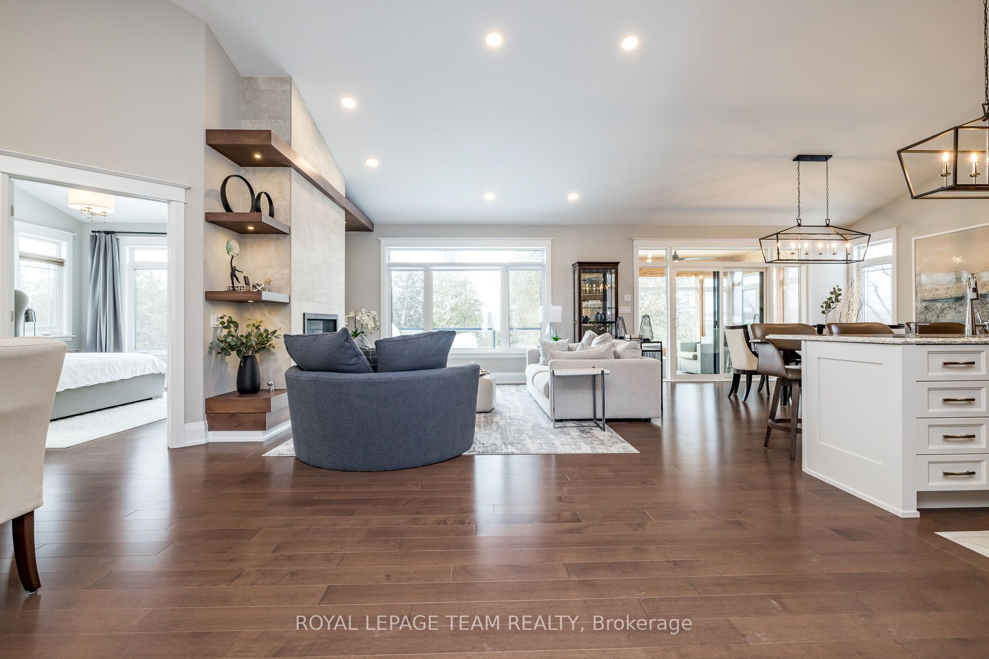 51 Westerra Way Property Photo 8